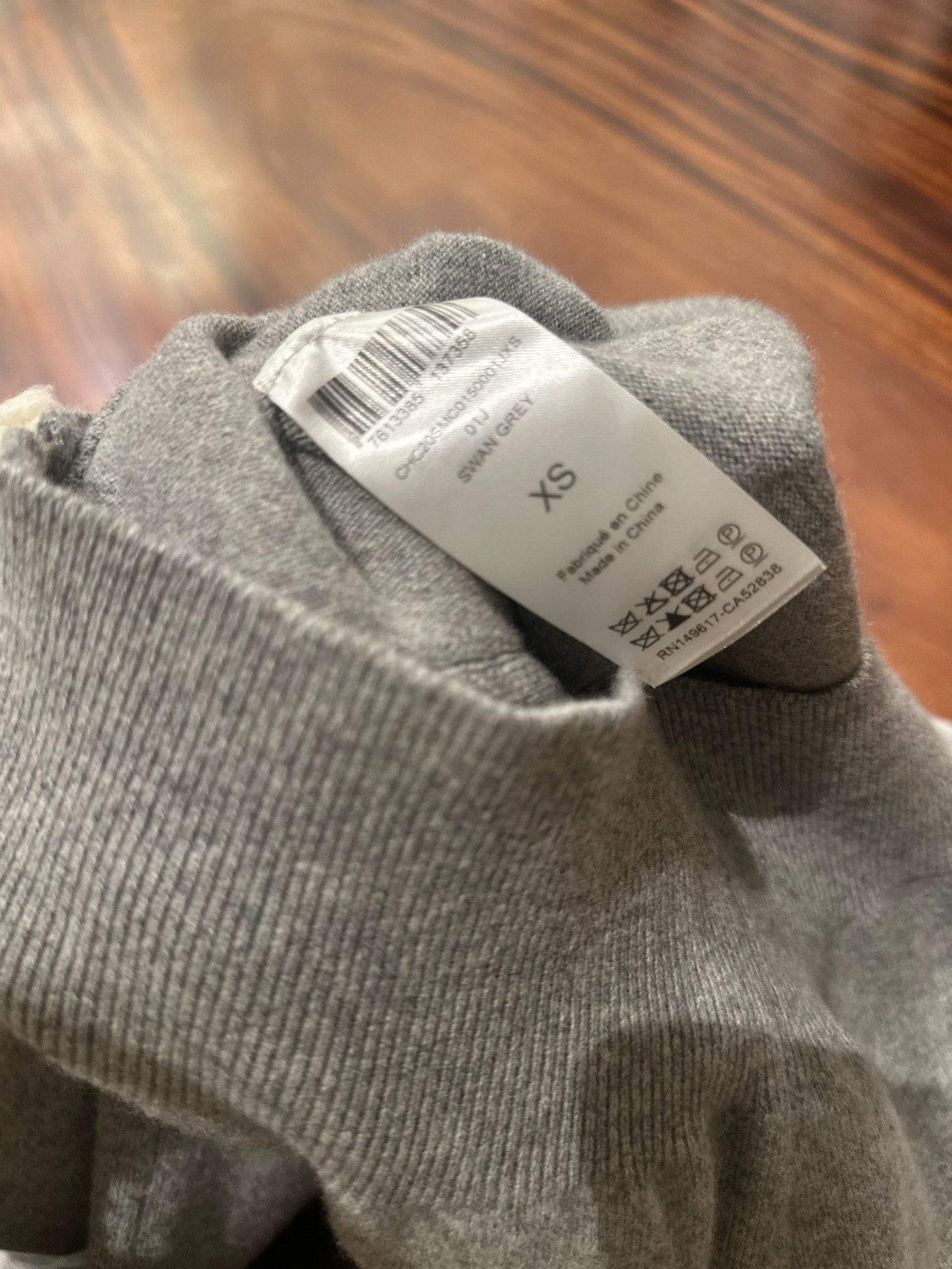 Chloe Chloe Embossed Logo Zip Up Hoodie Size XS Size XS / US 0-2 / IT 36-38 - 9 Thumbnail