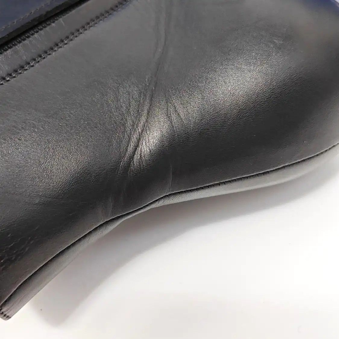 Salvatore Ferragamo Salvatore Ferragamo Spring/Autumn black leather Women's ankle boots 36.5 Size US 6.5 / IT 36.5 - 9 Thumbnail