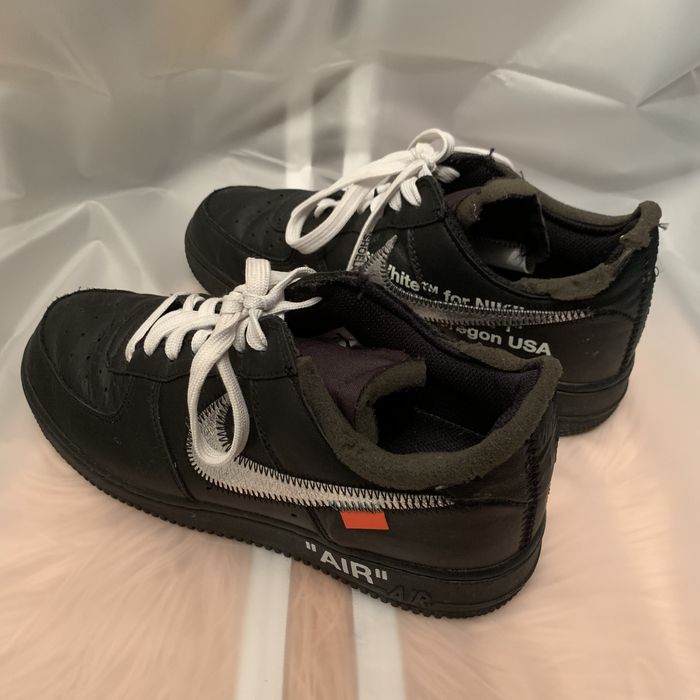 Air force 1 '07 virgil outlet x moma (with socks)