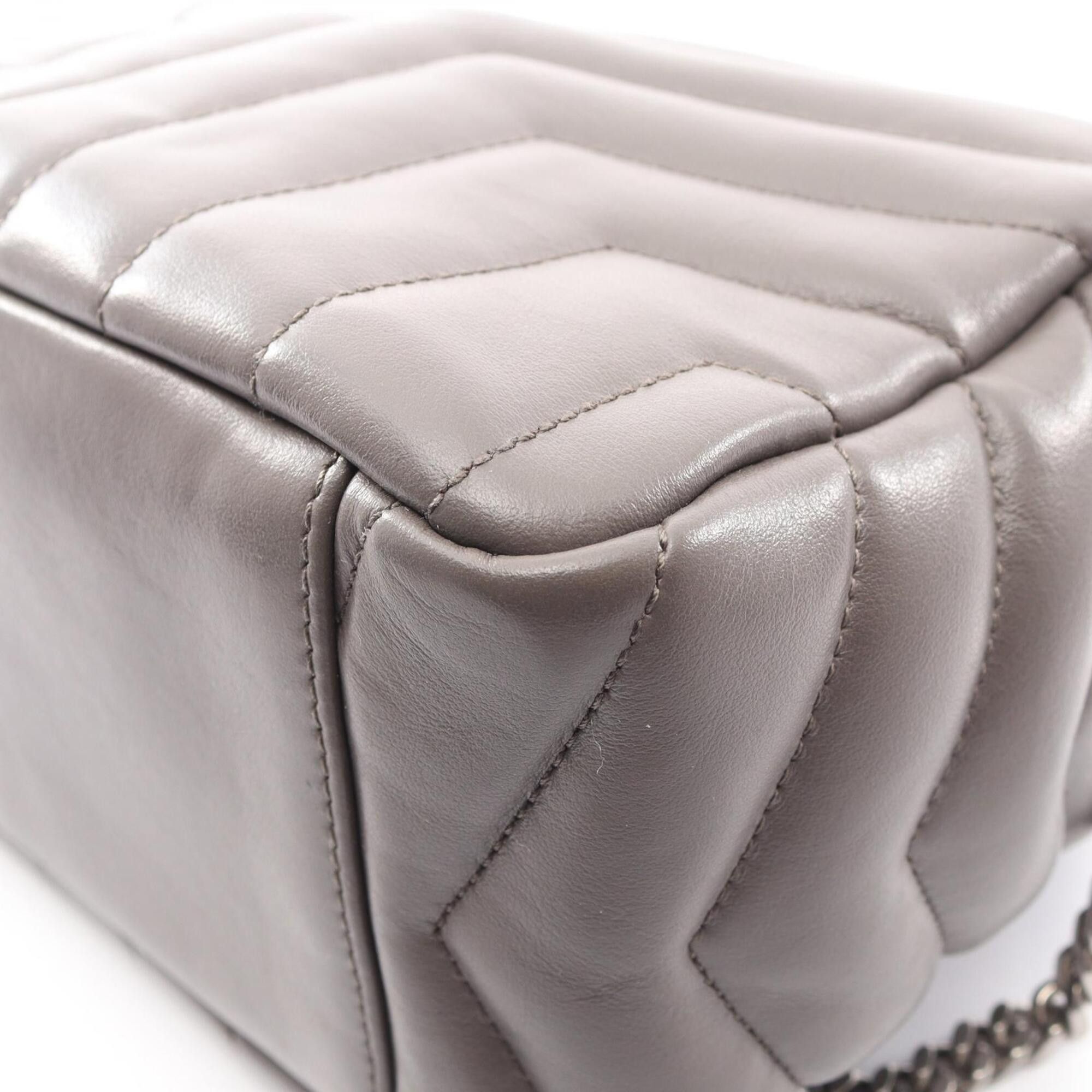Yves Saint Laurent Yves Saint Laurent Saint Laurent Paris Loulou Shoulder Bag/Handbag, Leather, Women's, Gray, 574102 Size ONE SIZE - 7 Thumbnail