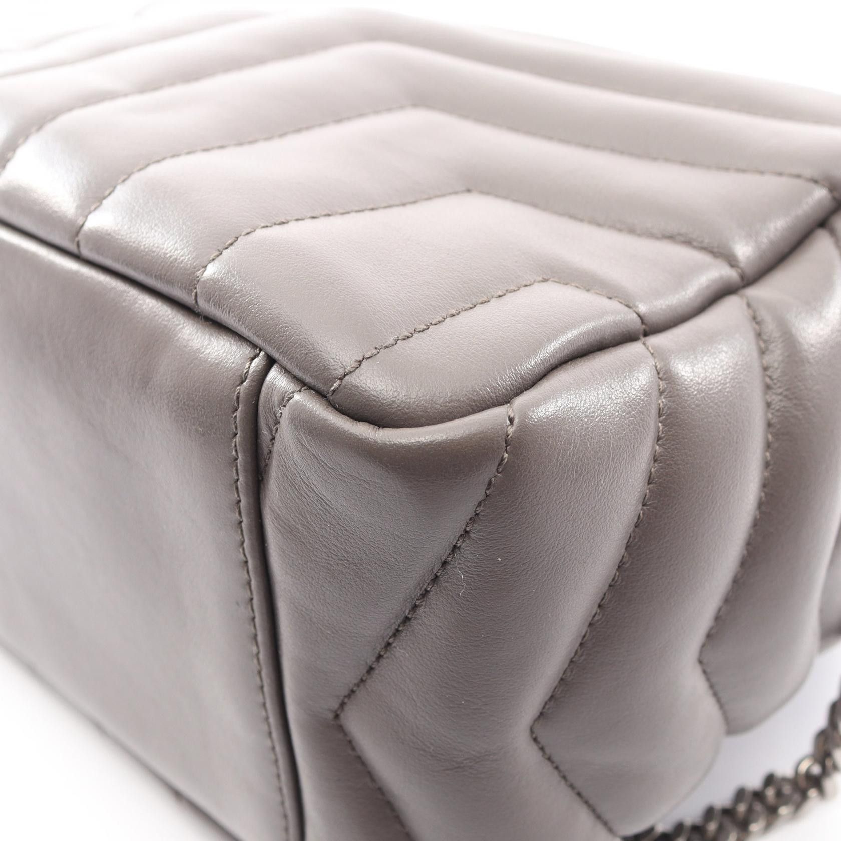 Yves Saint Laurent Yves Saint Laurent Saint Laurent Paris LouLou Leather Shoulder Bag Leather Shoulder Bag 574102 DUTY FREE for USA Size ONE SIZE - 7 Thumbnail