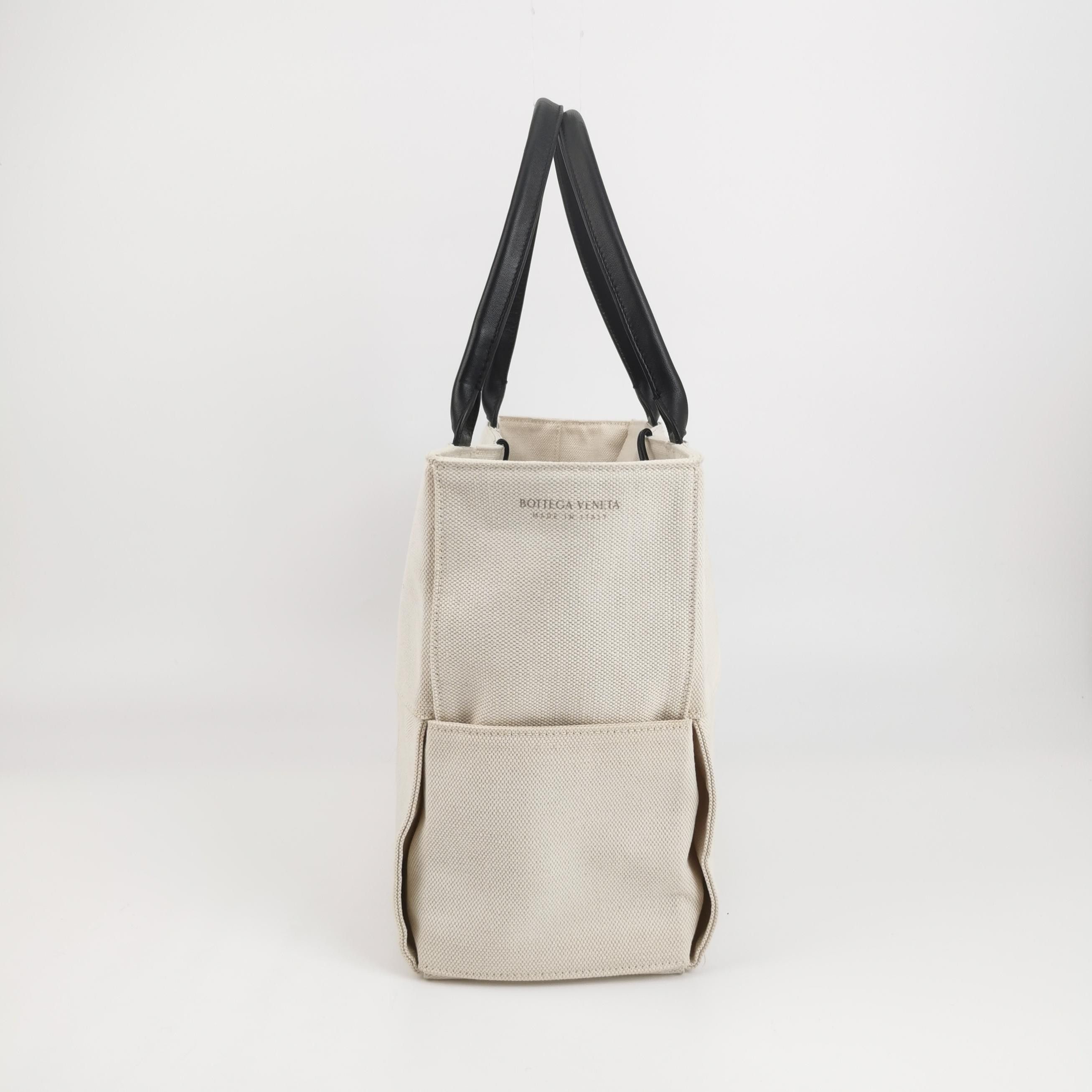 Bottega Veneta Bottega Veneta Arco Canvas Intrecciato Tote Bag Size ONE SIZE - 3 Thumbnail