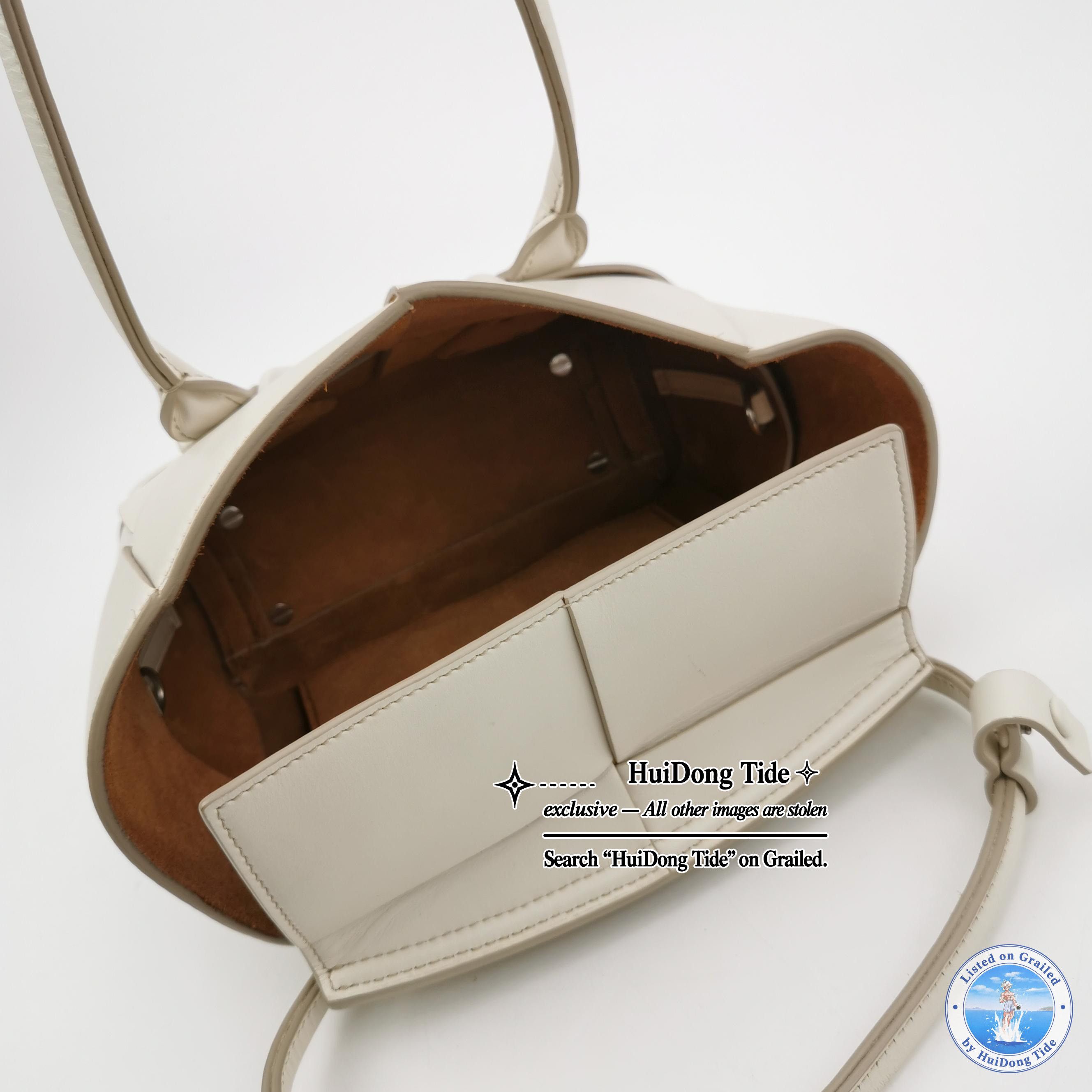 Bottega Veneta Bottega Veneta Arco Mini Intrecciato Leather Handbag Size ONE SIZE - 7 Thumbnail