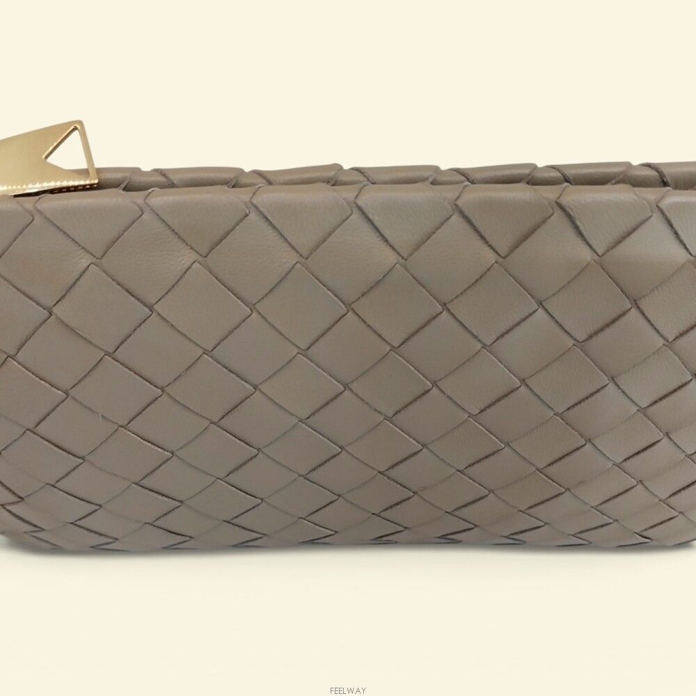 Bottega Veneta Intrecciato Small Pouch Clutch Bag Size ONE SIZE - 3 Thumbnail