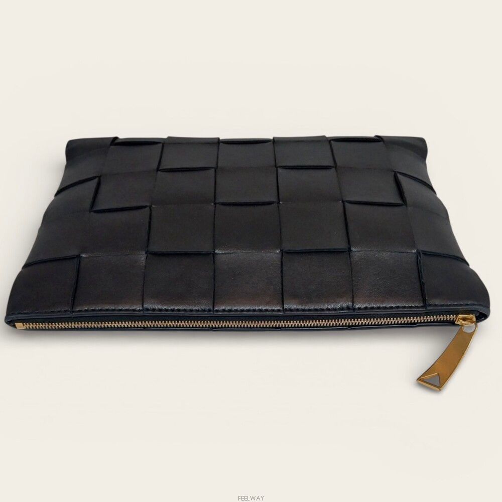 Bottega Veneta Intrecciato Cassette Medium Clutch Bag Size ONE SIZE - 6 Thumbnail