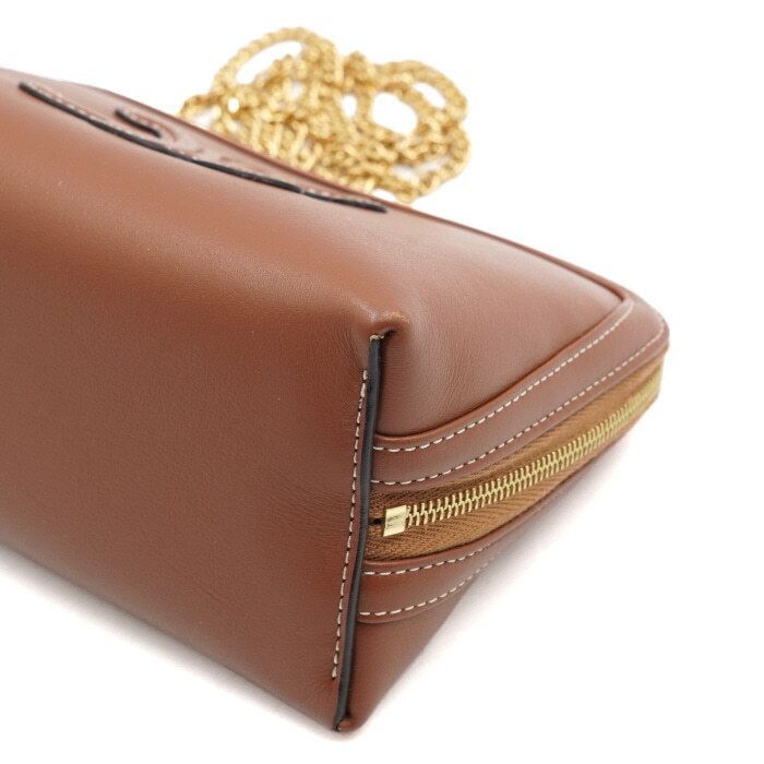 Celine Triomphe Quilted Gold Chain Clutch Shoulder Bag and Crossbod Size ONE SIZE - 7 Thumbnail