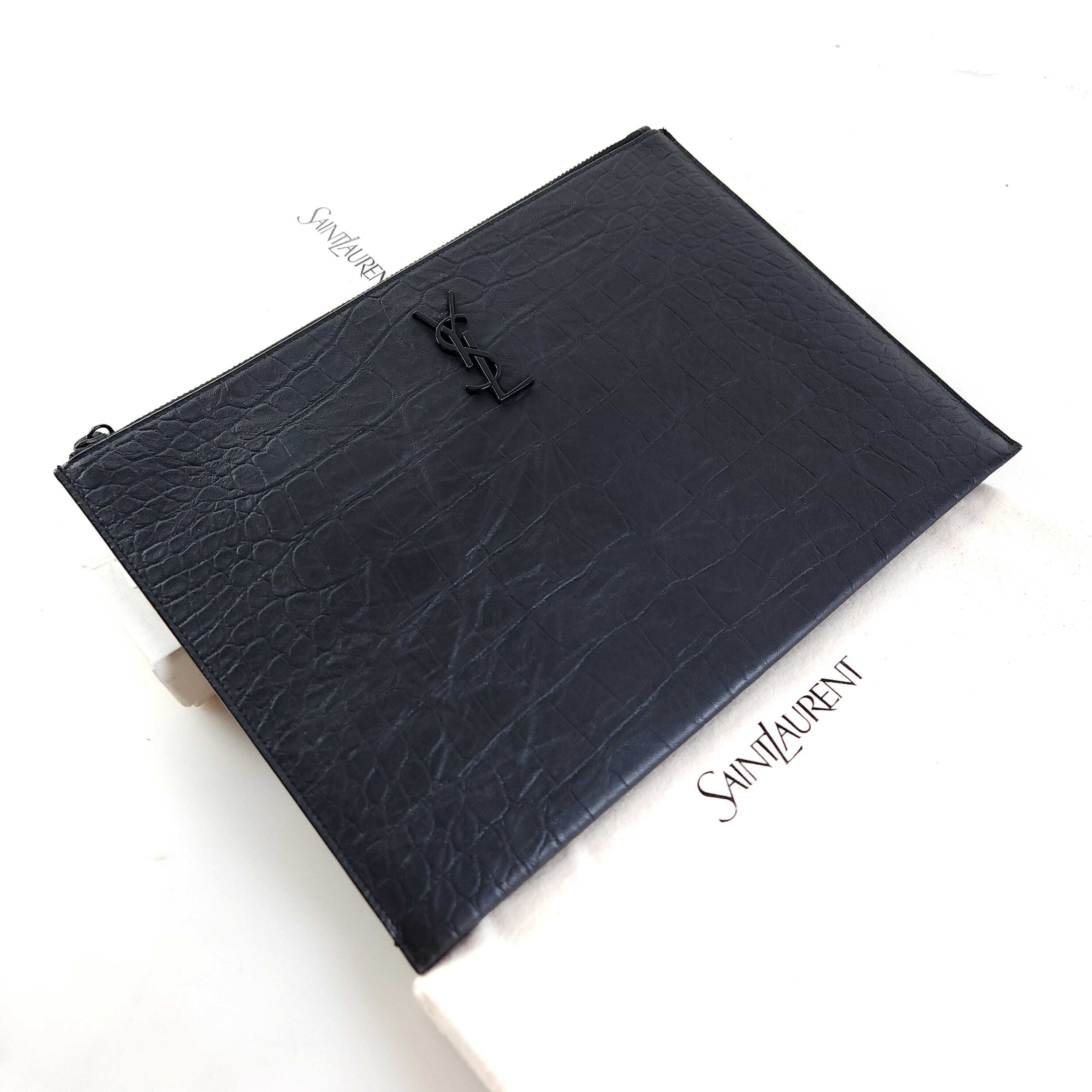 Yves Saint Laurent Crocodile Embossed Leather Cassandra Clutch Bag Size ONE SIZE - 6 Thumbnail