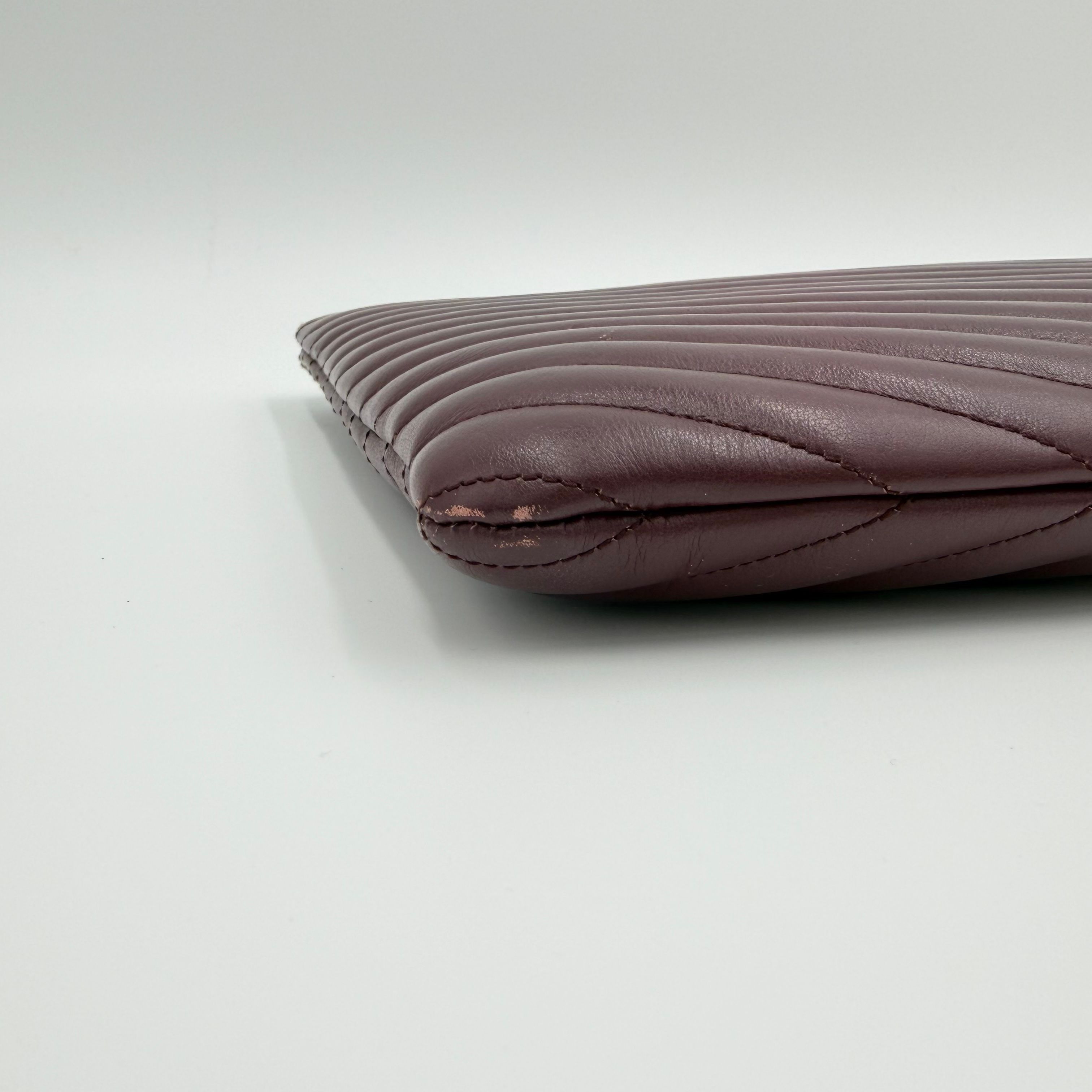 Yves Saint Laurent Monogram Matelassé Large Golden Black Clutch Bag Size ONE SIZE - 7 Thumbnail