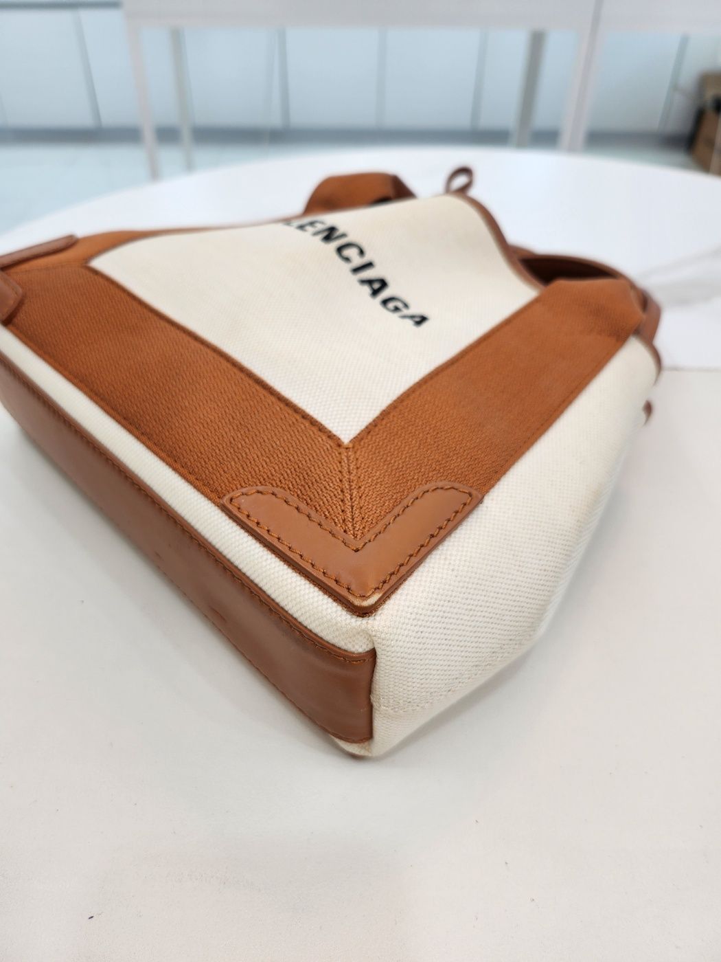 Balenciaga Cabas XS Camel Tote and Shoulder Bag Size ONE SIZE - 16 Thumbnail