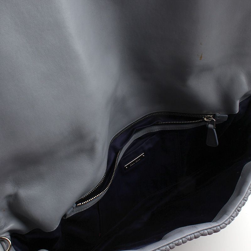 Miu Miu Gray Matelassé Big Clutch Bag Size ONE SIZE - 5 Thumbnail