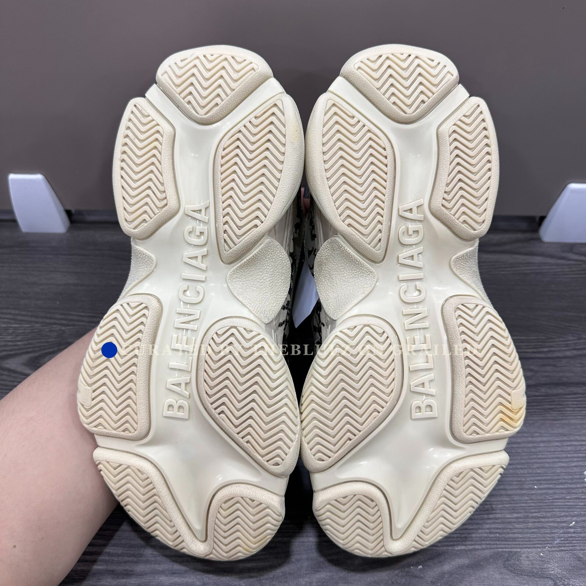 Balenciaga Balenciaga Graffiti Dad Shoes US37 Size US 6 / IT 36 - 4 Thumbnail