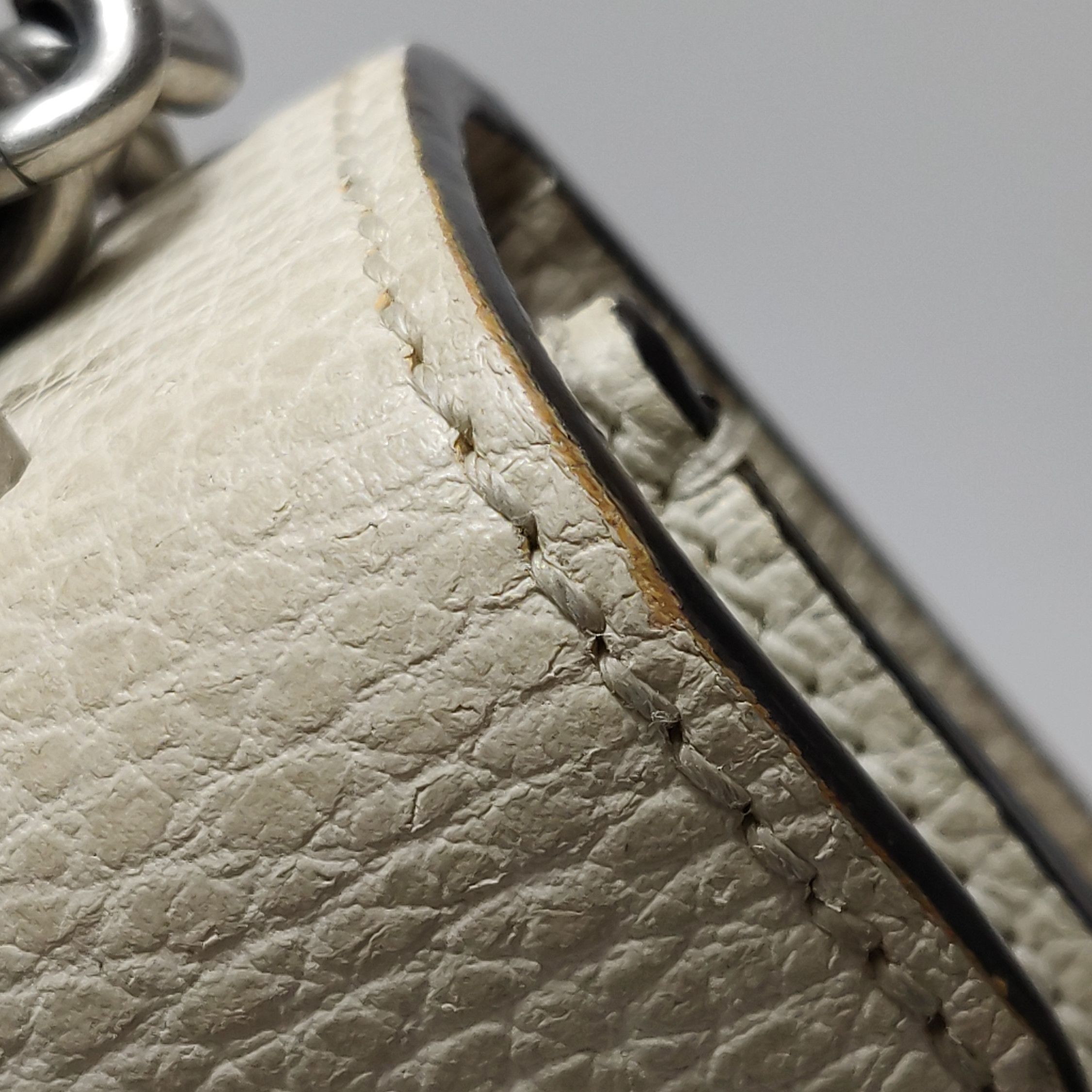 Gucci Gucci Dionysus Leather Shoulder Bag Size ONE SIZE Size ONE SIZE - 16 Thumbnail