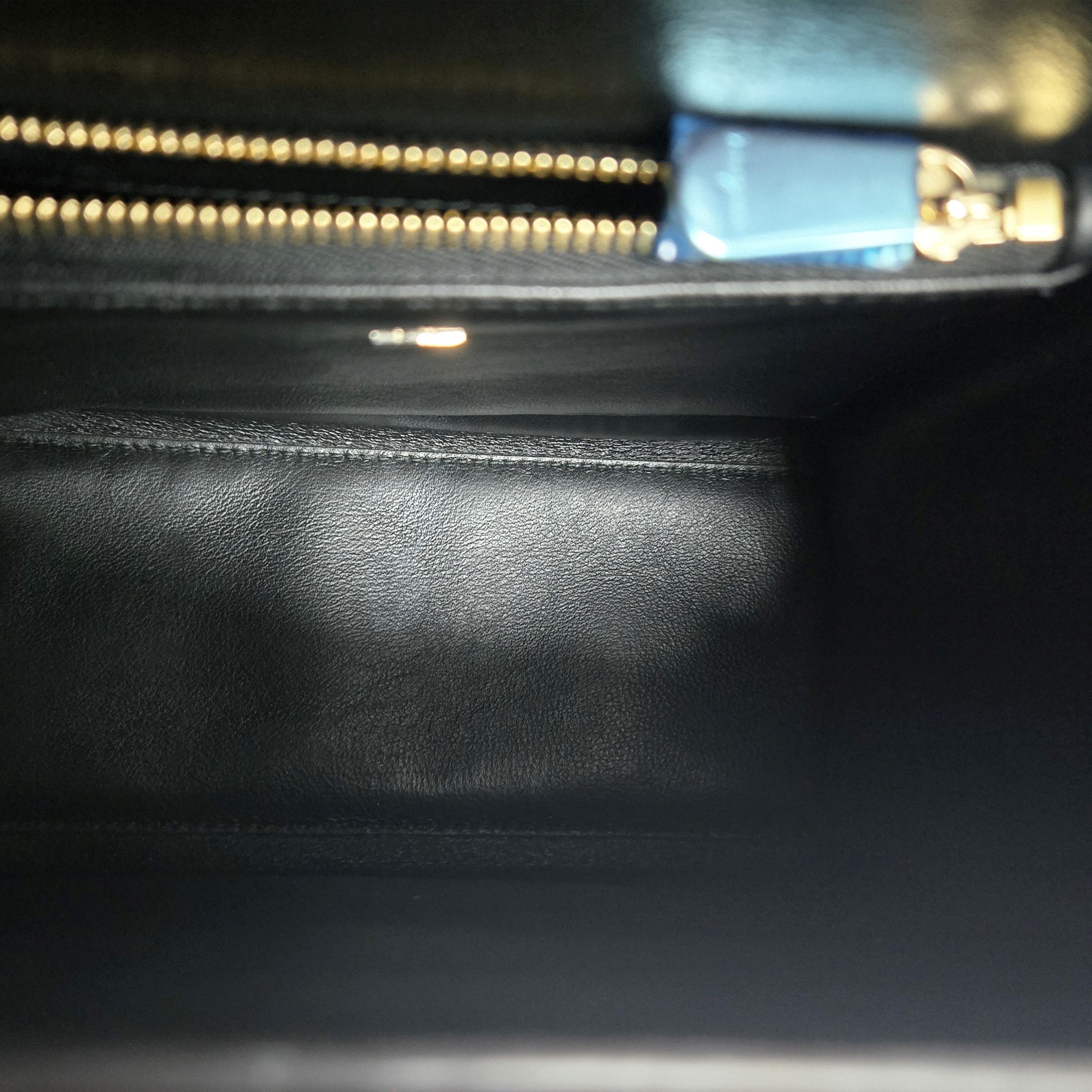 Salvatore Ferragamo Gancini Boxyz Small Top Handle Crossbody Bag Size ONE SIZE - 8 Thumbnail