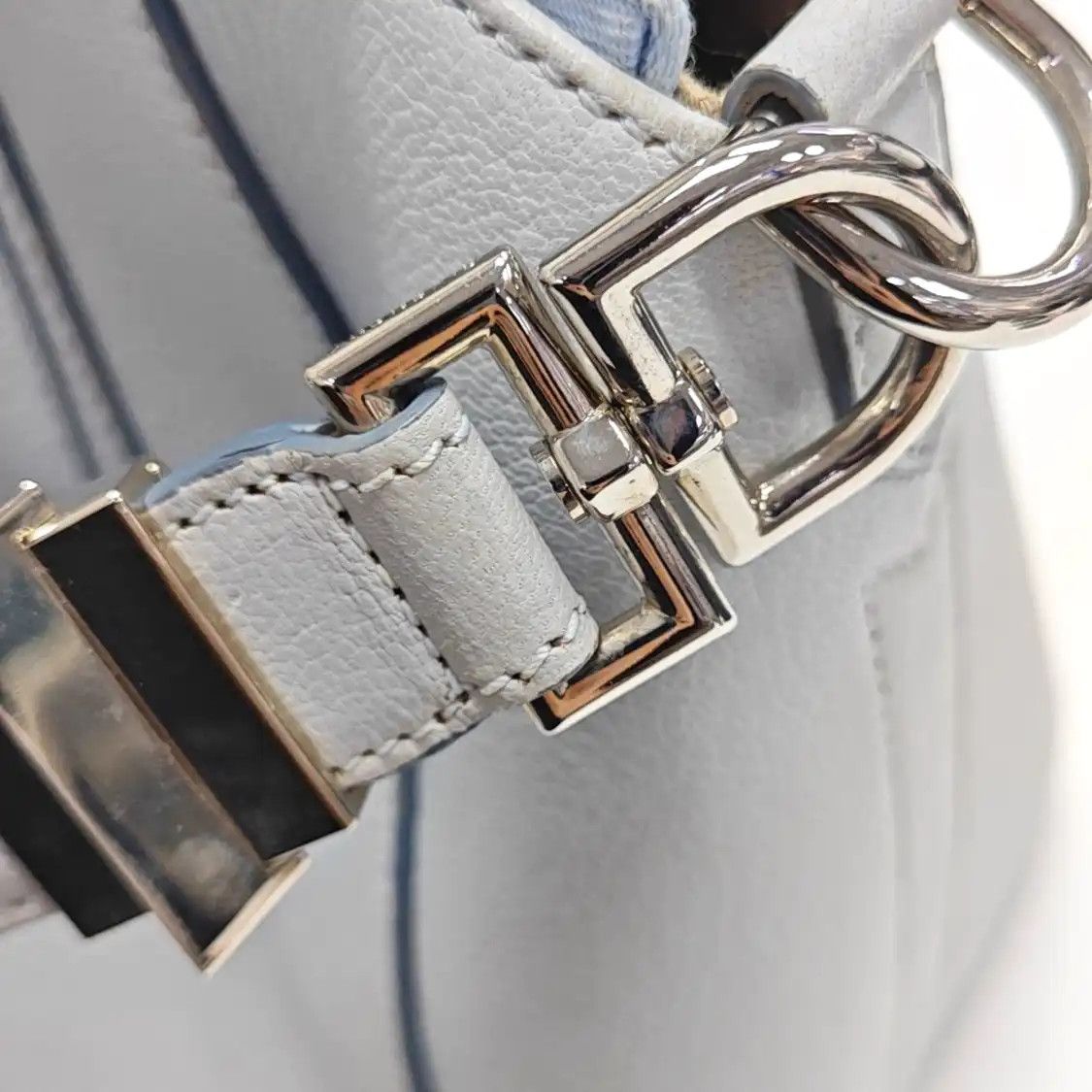 Givenchy GIVENCHY Antigona blue cowhide leather shoulder bag handbag silver hardware Size ONE SIZE - 14 Thumbnail
