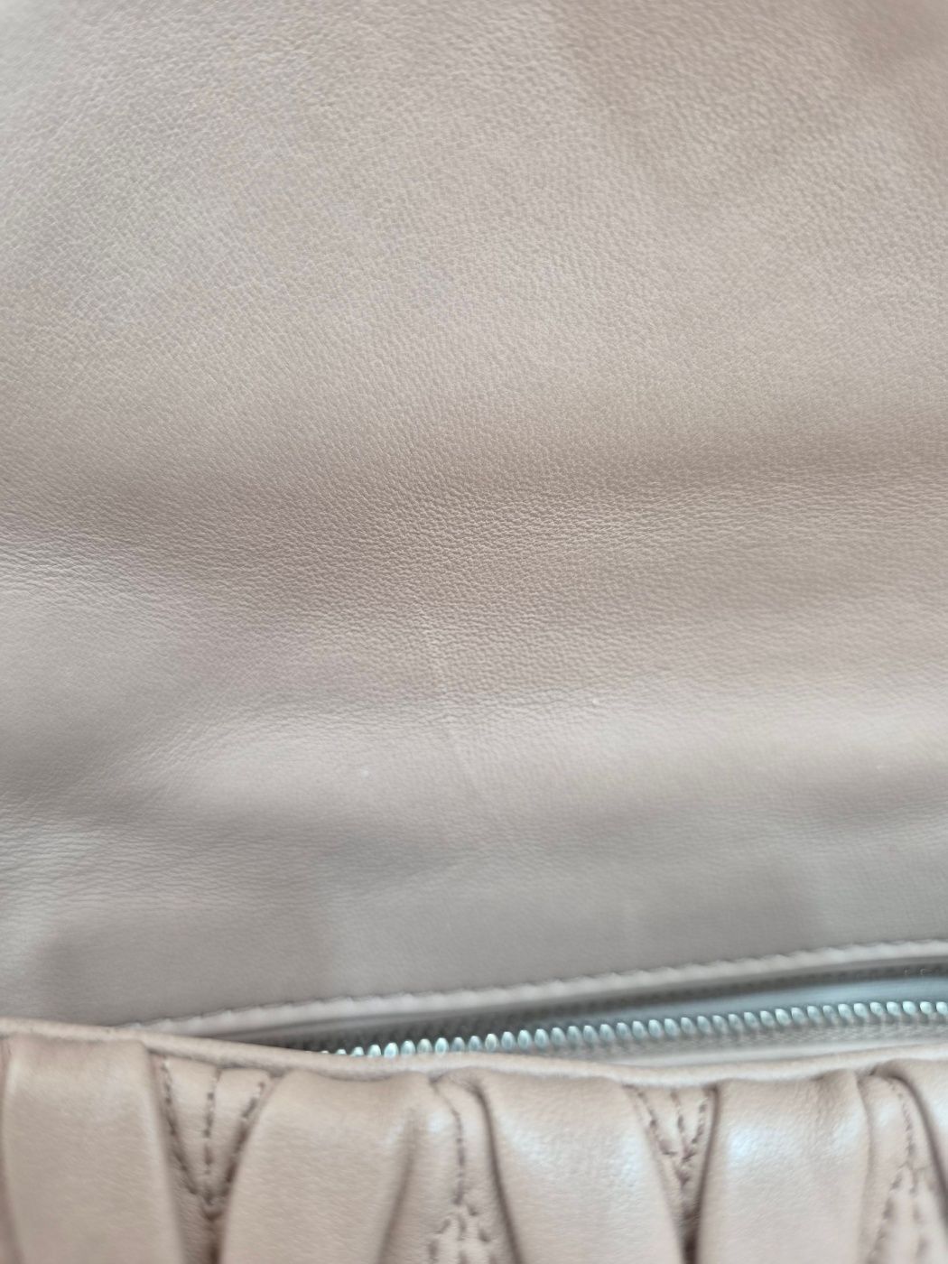Miu Miu Nappa Chain Shoulder and Crossbody Bag Size ONE SIZE - 24 Thumbnail