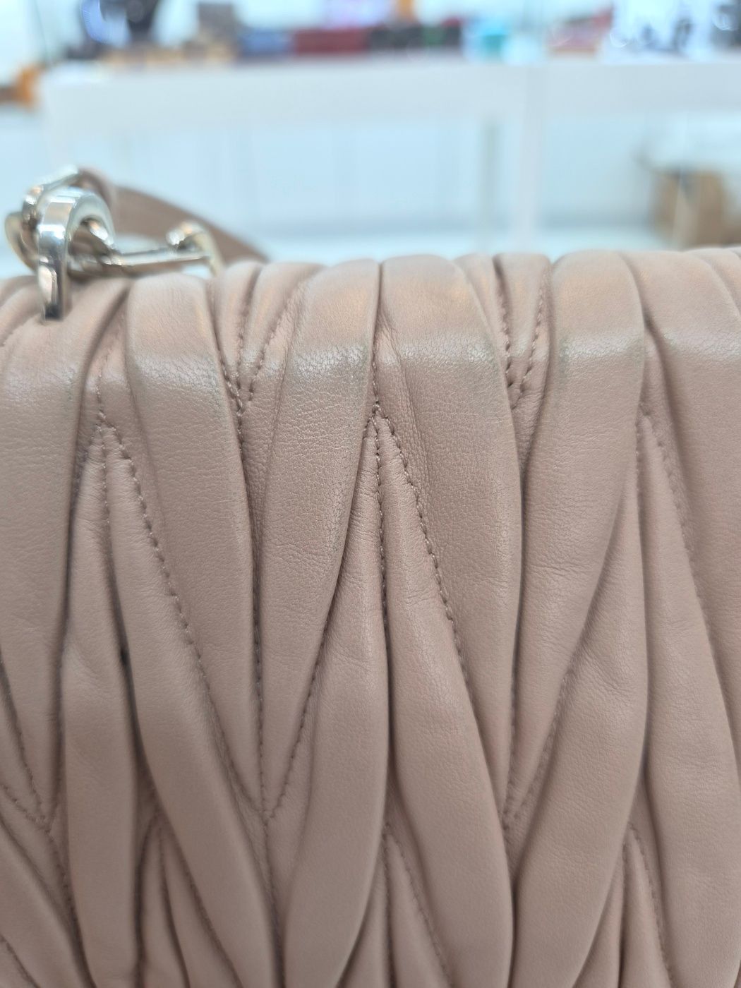 Miu Miu Nappa Chain Shoulder and Crossbody Bag Size ONE SIZE - 23 Thumbnail