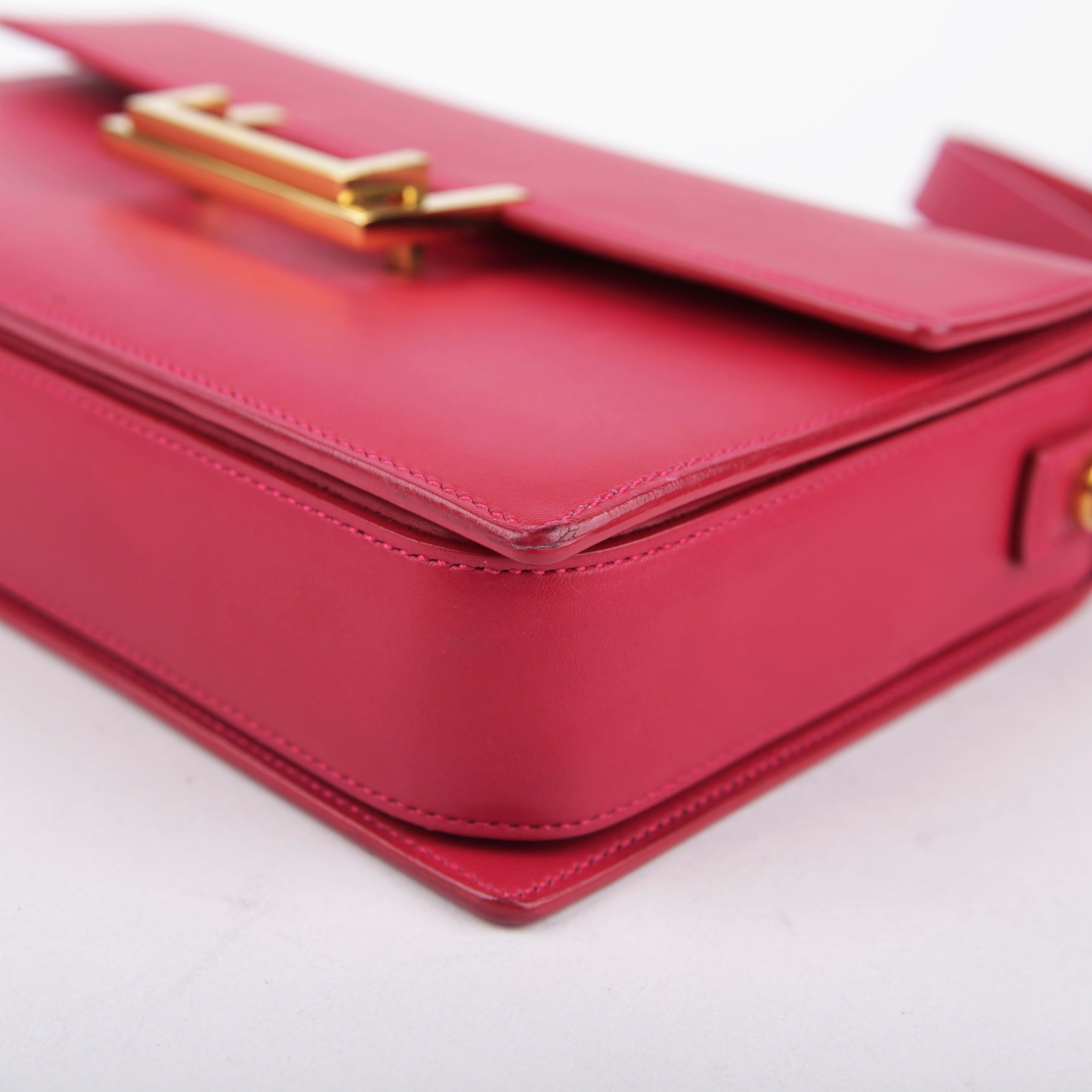 Yves Saint Laurent Pink Leather Sac Loulou Shoulder Bag Size ONE SIZE - 14 Thumbnail