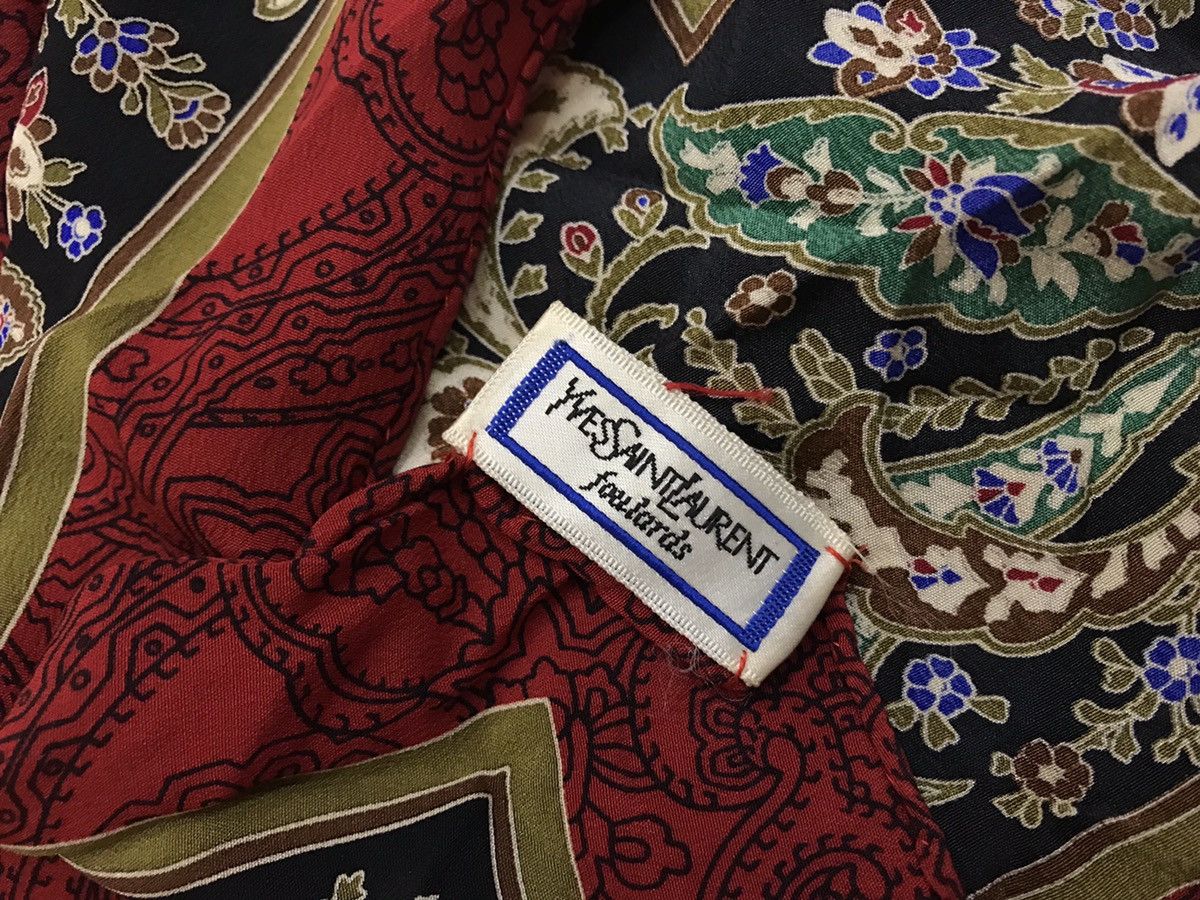 Other × Yves Saint Laurent 💥💥YVES SAINT LAURENT YSL SILK SCARF FLORAL PAISLEY PATTERN Size ONE SIZE - 8 Thumbnail