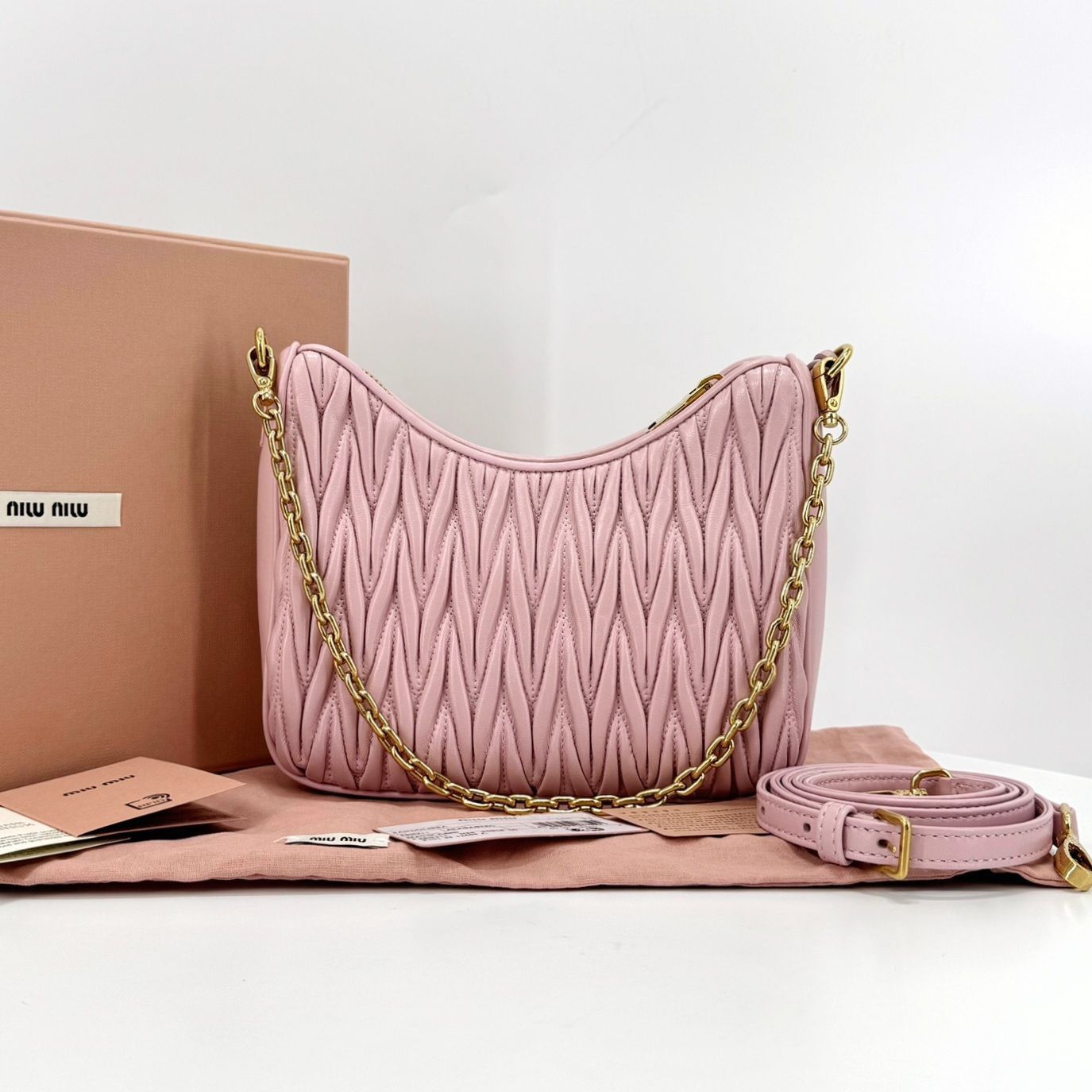 Miu Miu Matelassé Napa Chain Shoulder Bag Crossbody Pink Size ONE SIZE - 3 Thumbnail