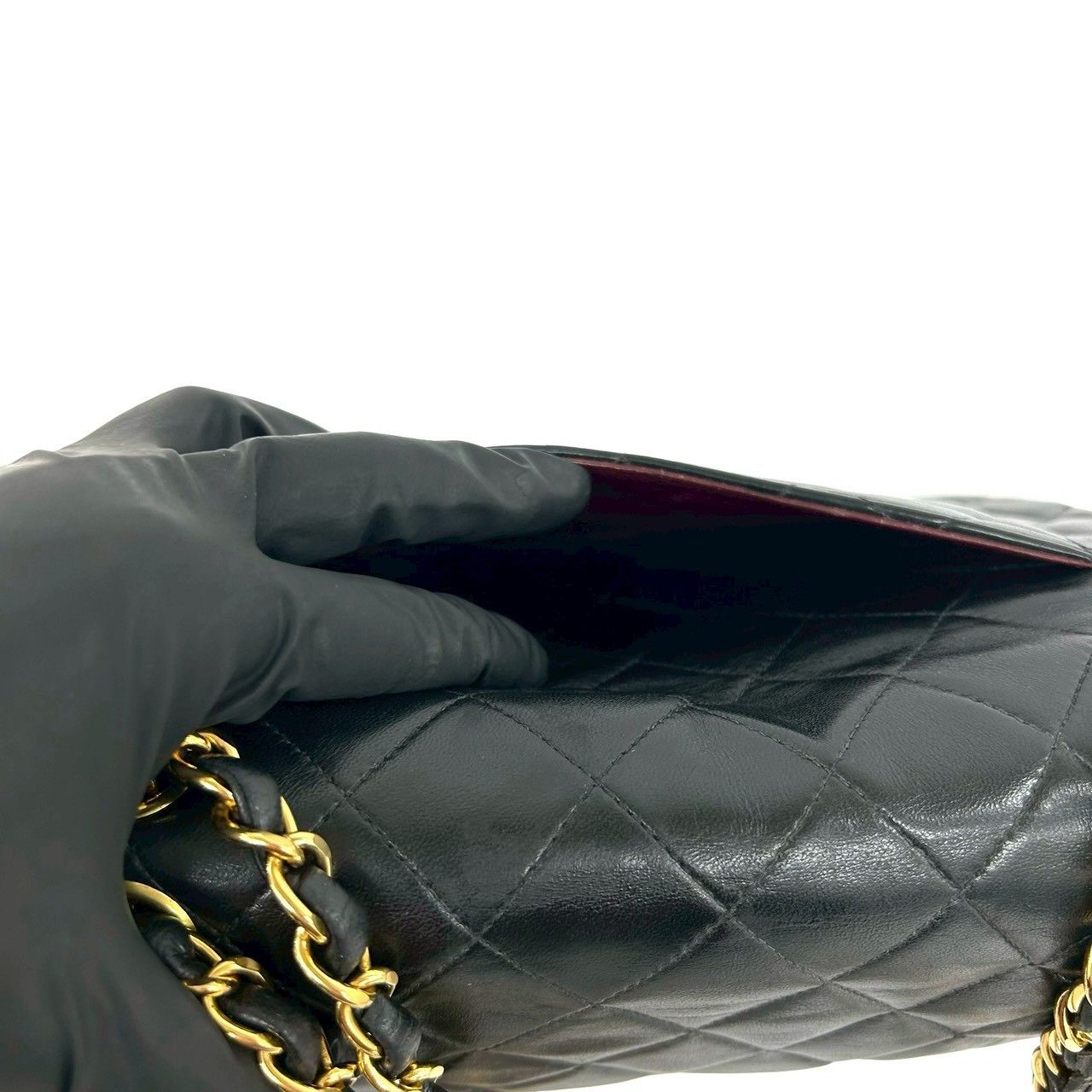 Chanel Chanel Chanel Matelasse Lambskin Shoulder Bag Leather Shoulder Bag DUTY FREE for USA Size ONE SIZE - 11 Thumbnail