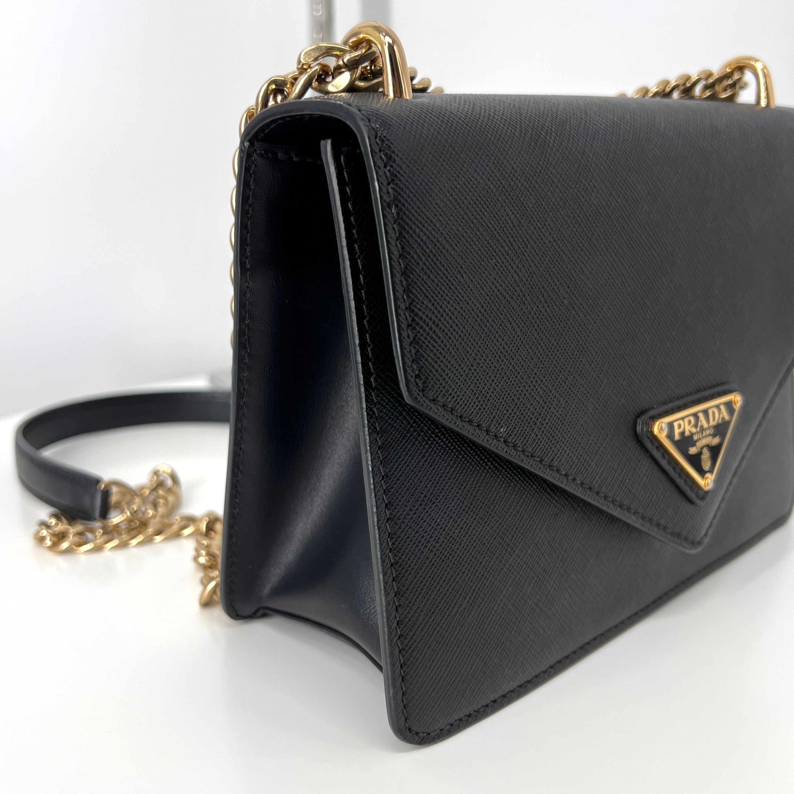 Prada Envelope Saffiano Chain Shoulder Bag Crossbody Black Size ONE SIZE - 8 Thumbnail