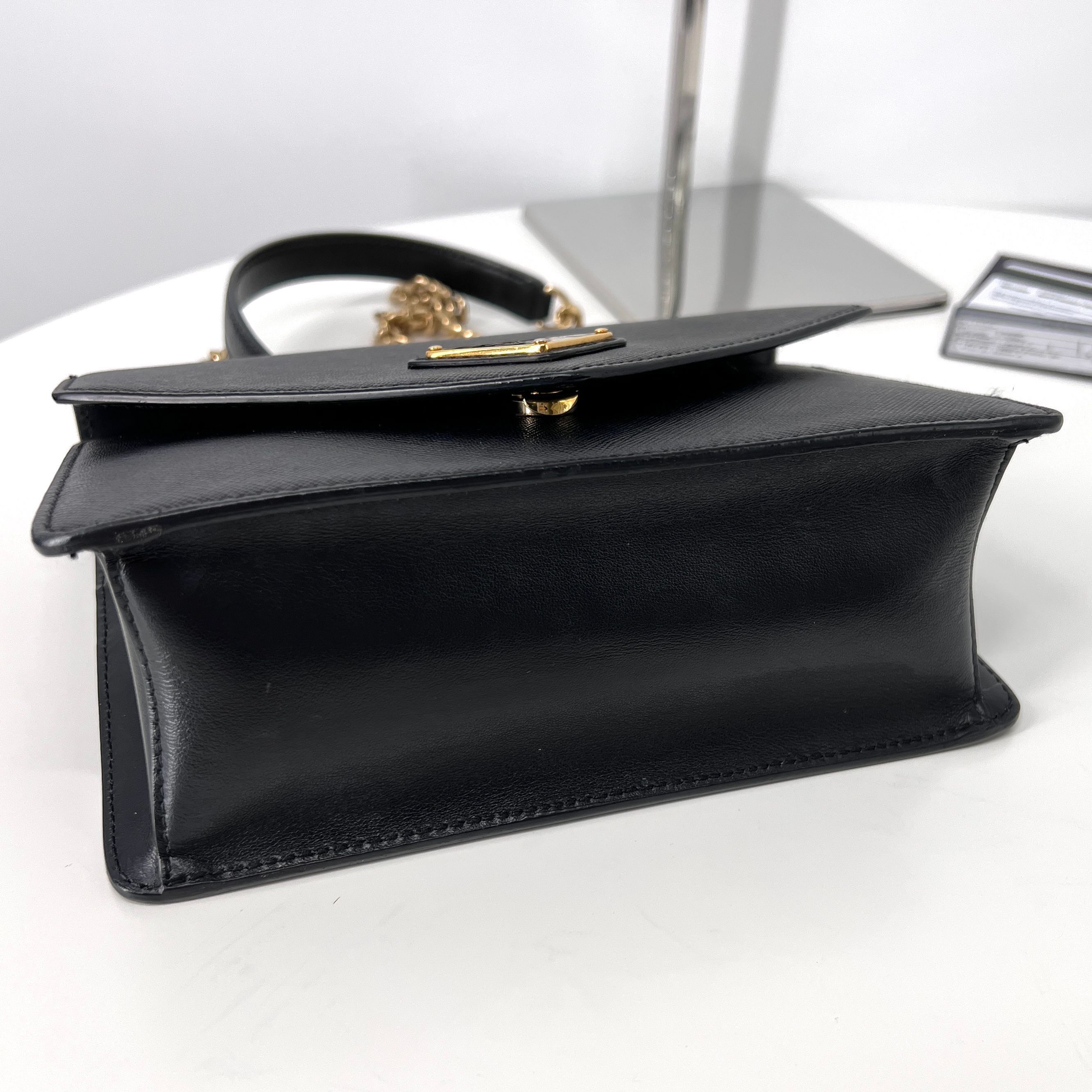 Prada Envelope Saffiano Chain Shoulder Bag Crossbody Black Size ONE SIZE - 7 Thumbnail