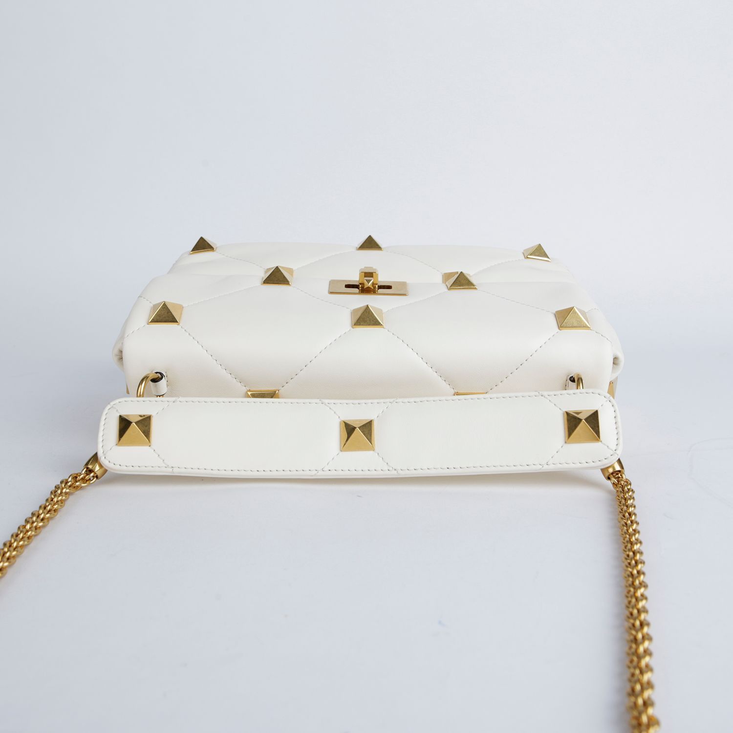 Valentino Refurbished White Leather Roman Stud Tote and Shoulder Bag Size ONE SIZE - 9 Thumbnail