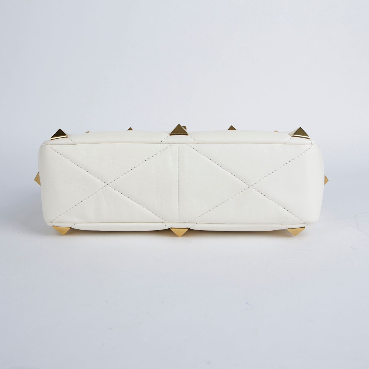 Valentino Refurbished White Leather Roman Stud Tote and Shoulder Bag Size ONE SIZE - 8 Thumbnail