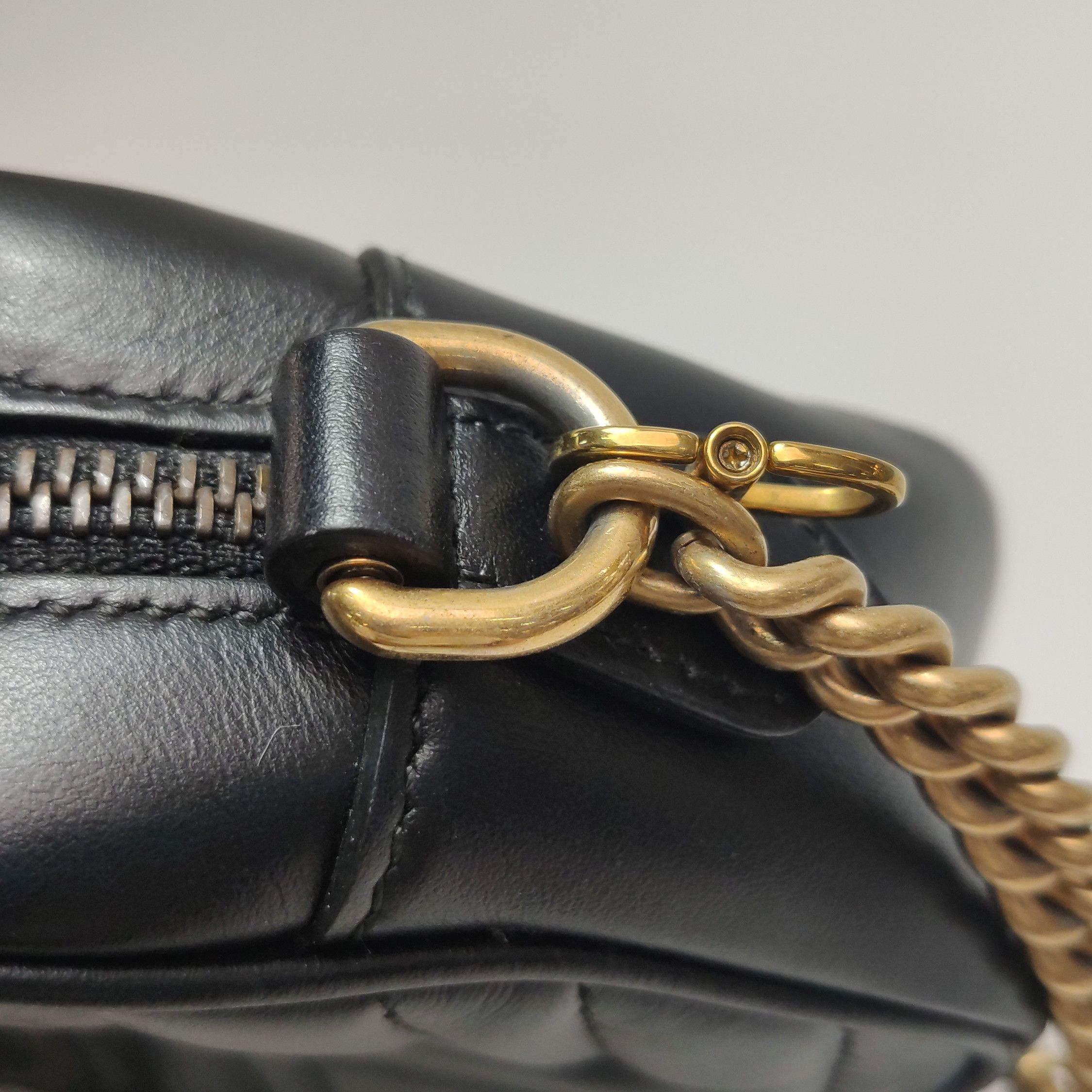 Gucci Gucci GG Marmont Black Leather Quilted Camera Bag Size ONE SIZE - 14 Thumbnail
