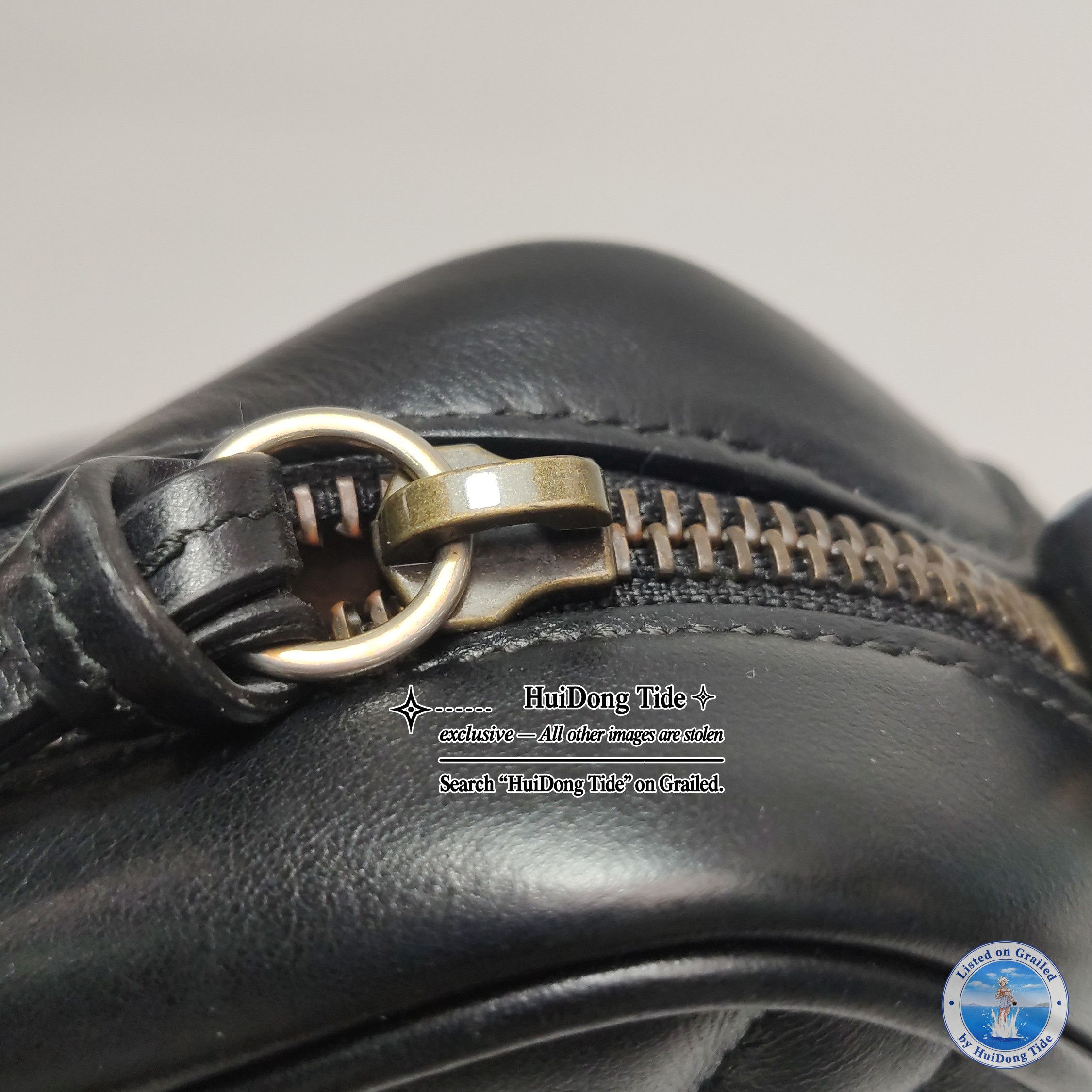 Gucci Gucci GG Marmont Black Leather Quilted Camera Bag Size ONE SIZE - 13 Thumbnail