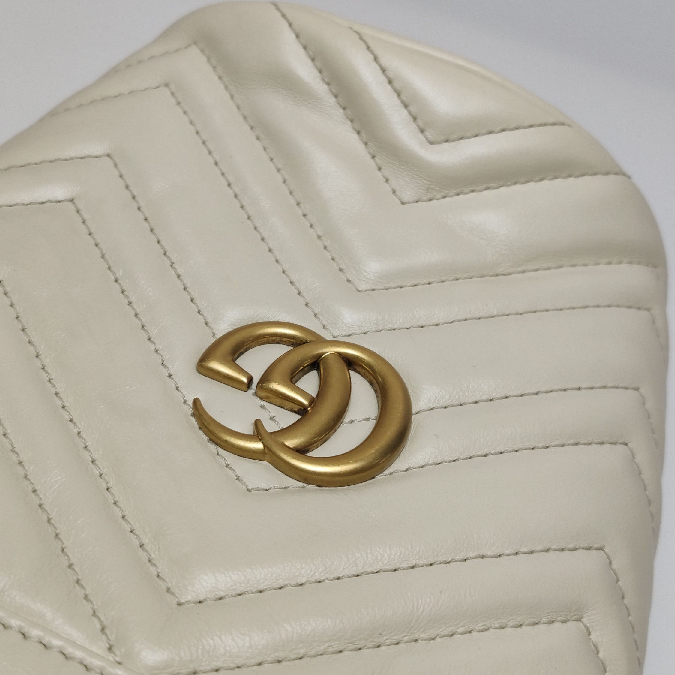 Gucci Gucci GG Marmont White Leather Mini Bucket Bag ONE SIZE Size ONE SIZE - 11 Thumbnail