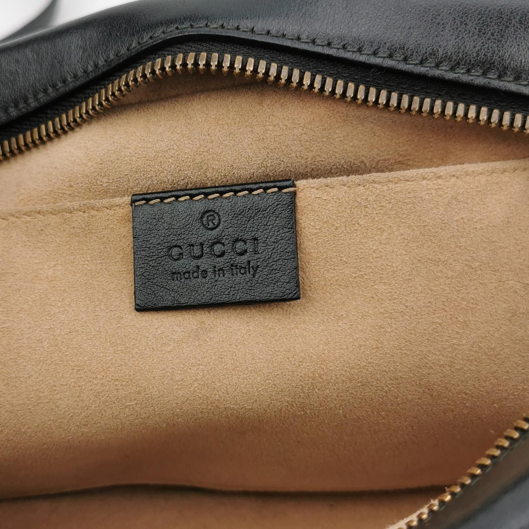 Gucci Gucci GG Marmont V-Quilted Leather Shoulder Bag Size ONE SIZE - 7 Thumbnail