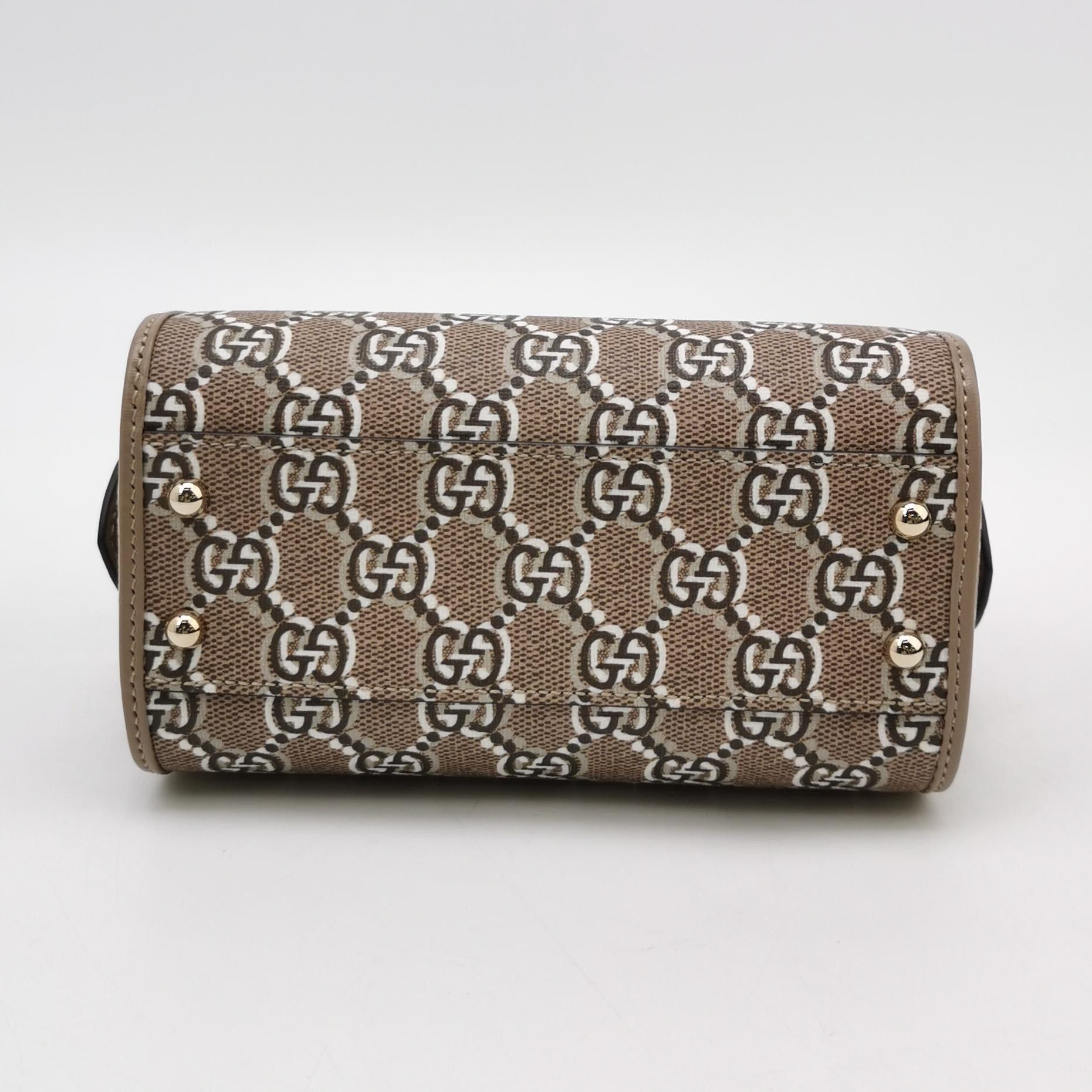 Gucci Gucci GG Emblem Mini Leather Handle Bag ONE SIZE Size ONE SIZE - 6 Thumbnail