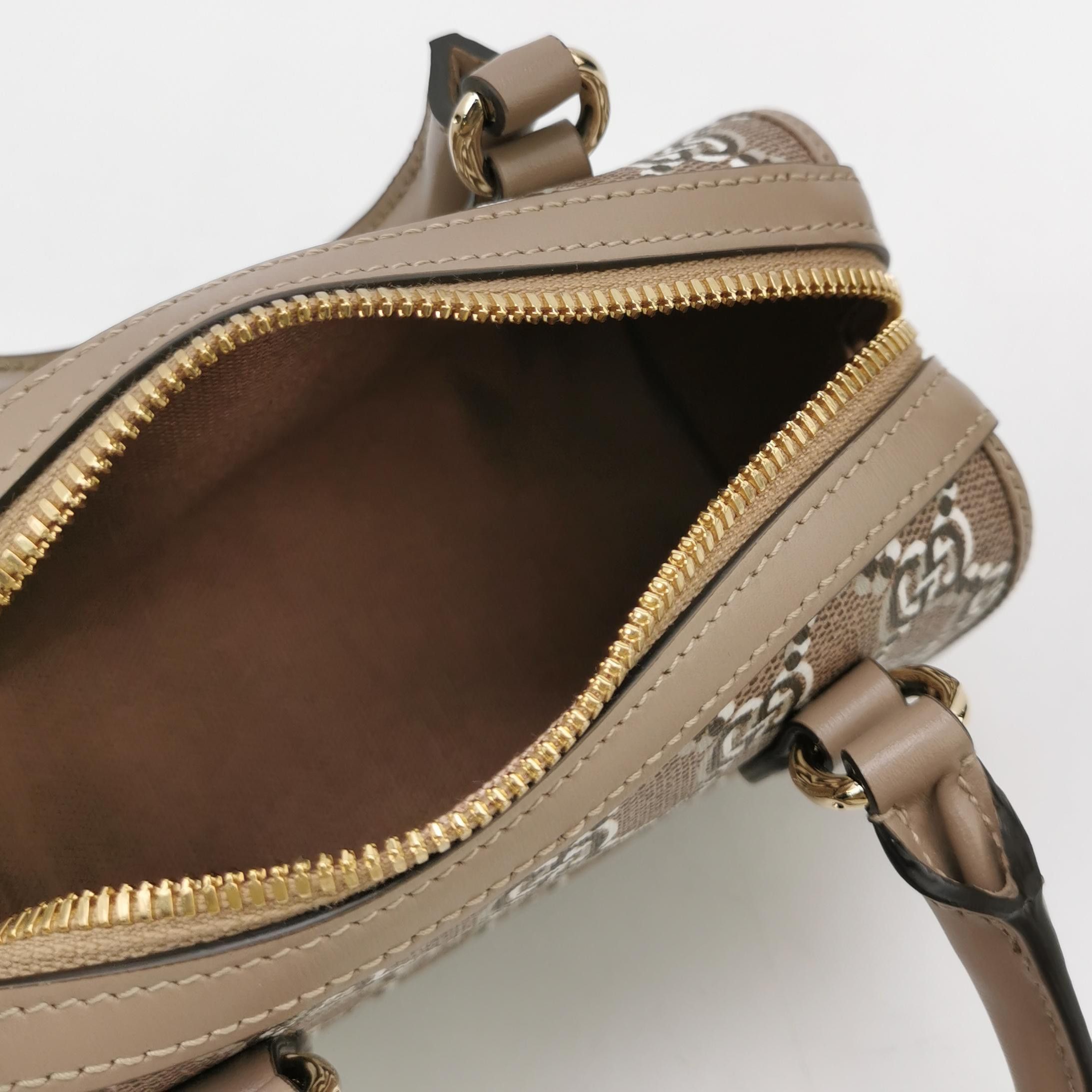 Gucci Gucci GG Emblem Mini Leather Handle Bag ONE SIZE Size ONE SIZE - 7 Thumbnail