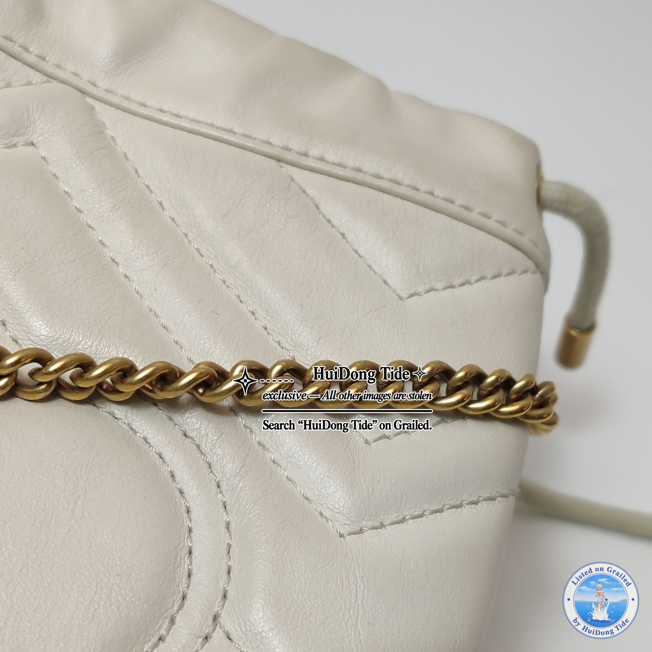 Gucci Gucci GG Marmont Quilted Leather Mini Bucket Bag ONE SIZE Size ONE SIZE - 12 Thumbnail