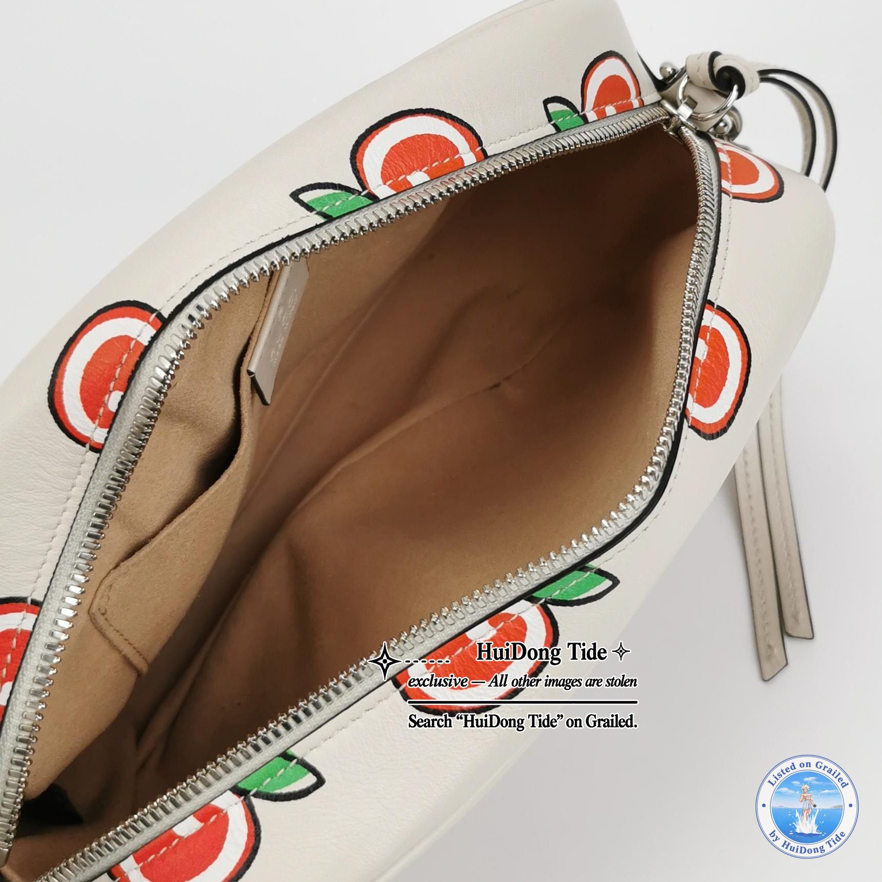 Gucci Gucci GG Marmont Apple Print Shoulder Bag Size ONE SIZE Size ONE SIZE - 7 Thumbnail
