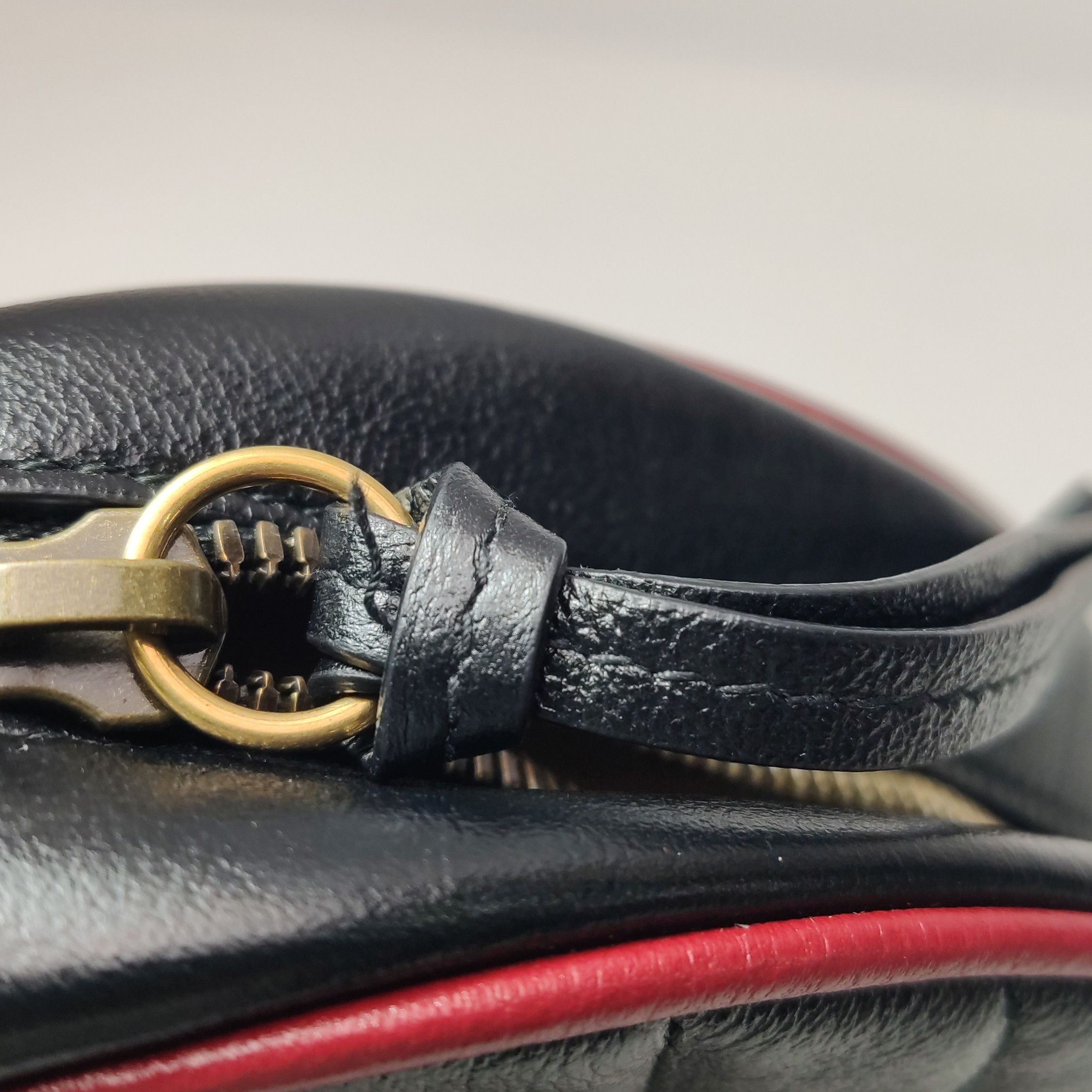 Gucci Gucci GG Marmont Round Leather Shoulder Bag ONE SIZE Size ONE SIZE - 18 Thumbnail