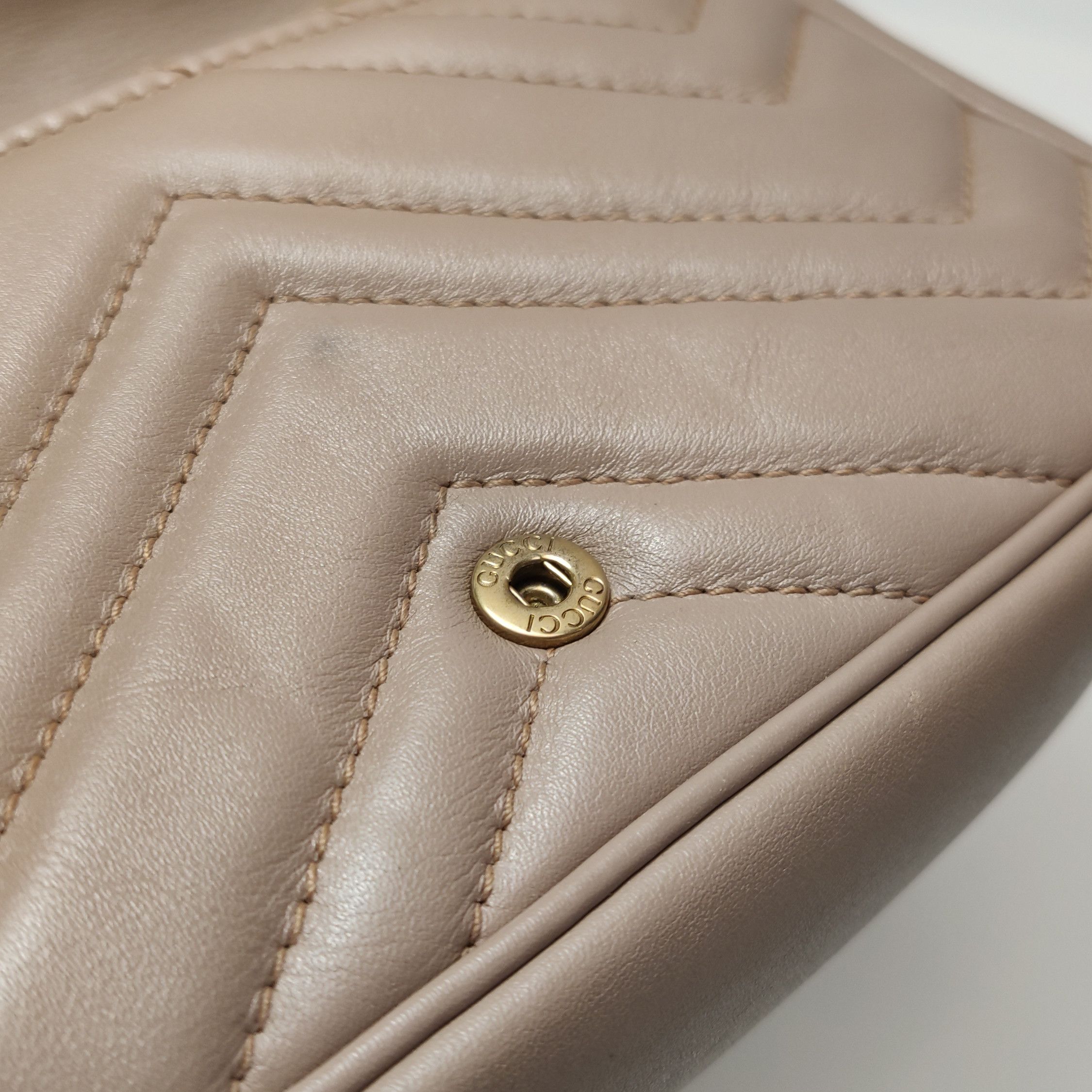 Gucci Gucci GG Marmont V-Quilted Leather Shoulder Bag Size OS Size ONE SIZE - 12 Thumbnail