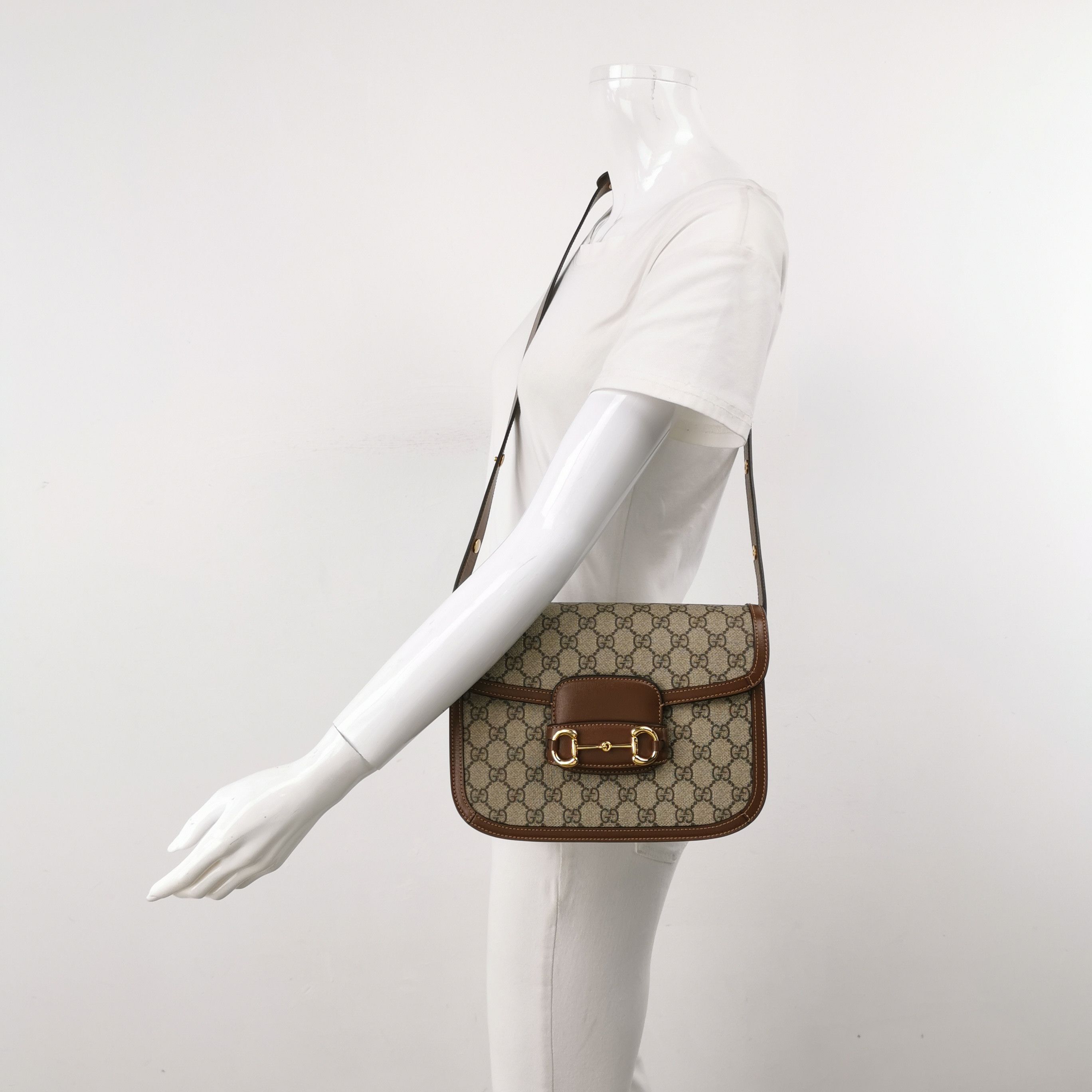 Gucci Gucci 1955 Horsebit GG Supreme Shoulder Bag Size ONE SIZE - 2 Thumbnail