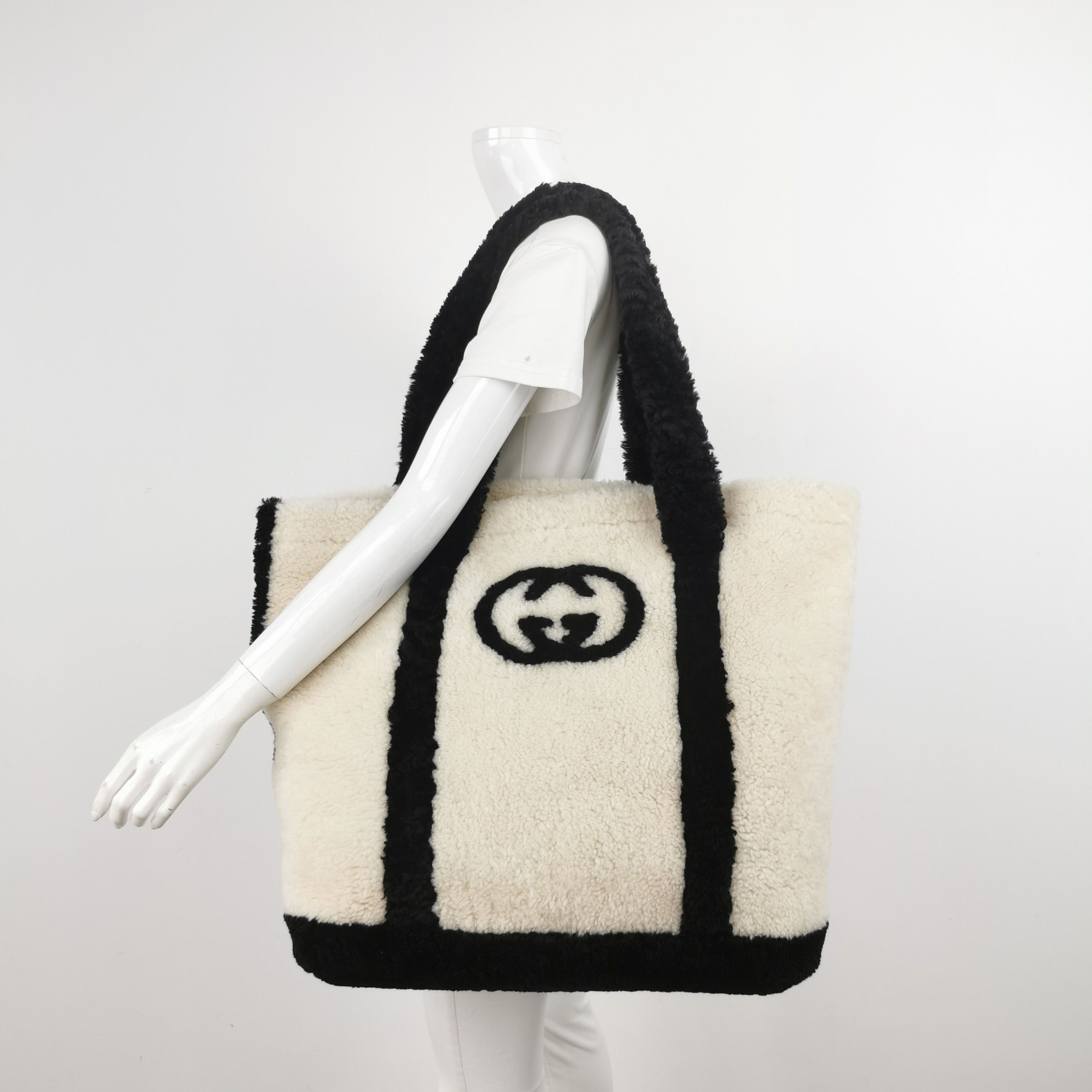Gucci Gucci Shearling Interlocking G Tote Bag Size ONE SIZE - 2 Thumbnail