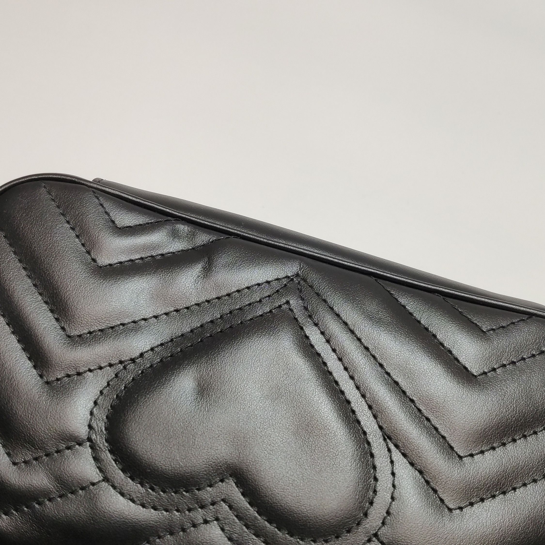Gucci Gucci Marmont V-Quilted Leather Shoulder Bag Size ONE SIZE - 15 Thumbnail