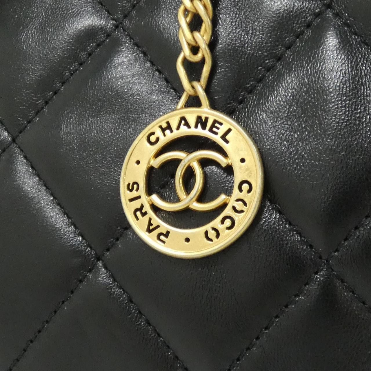 Chanel Chanel Chanel Lambskin Shoulder Bag Leather Shoulder Bag DUTY FREE for USA Size ONE SIZE - 4 Thumbnail