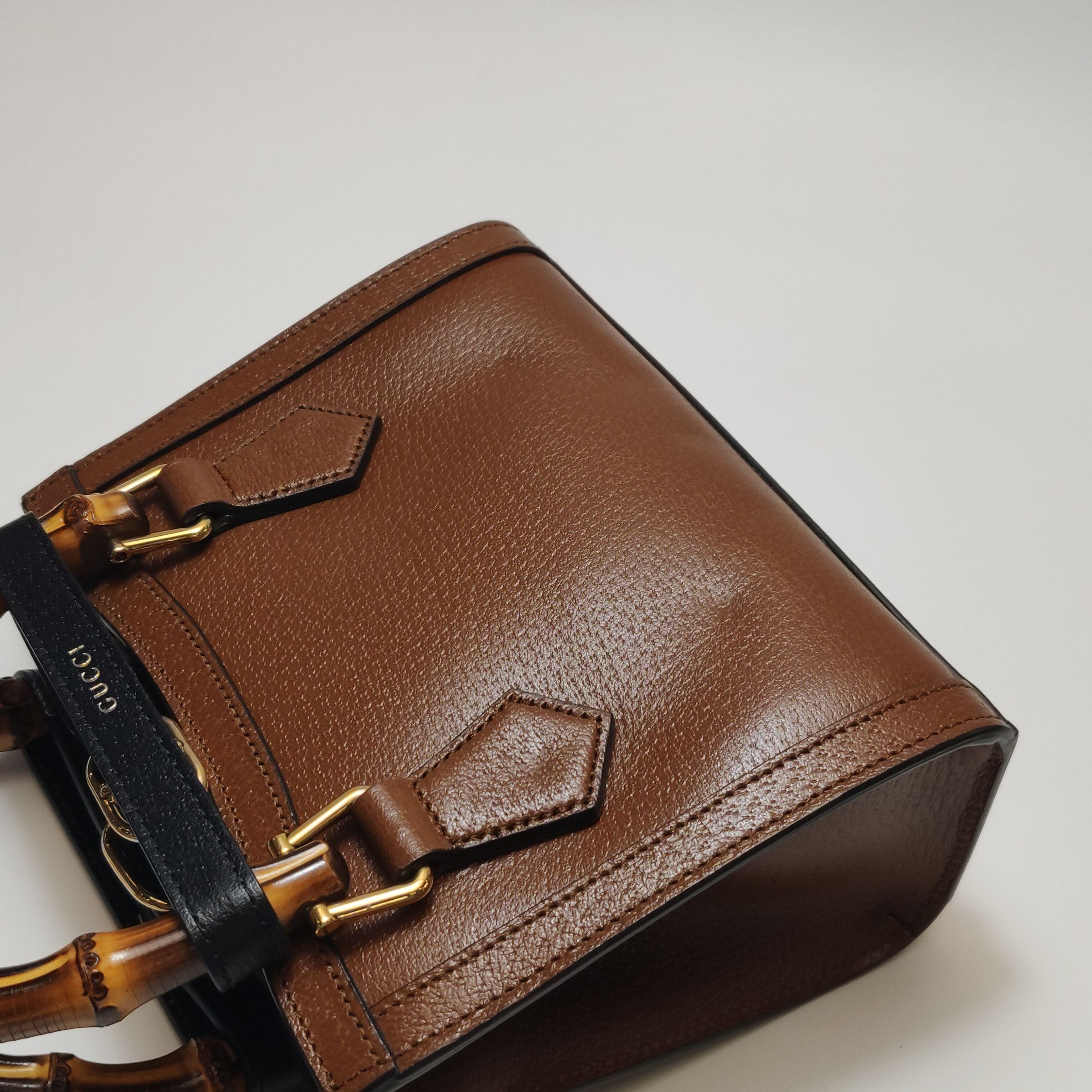 Gucci Gucci Diana Small Leather Bamboo Top Handle Bag Size ONE SIZE - 17 Thumbnail