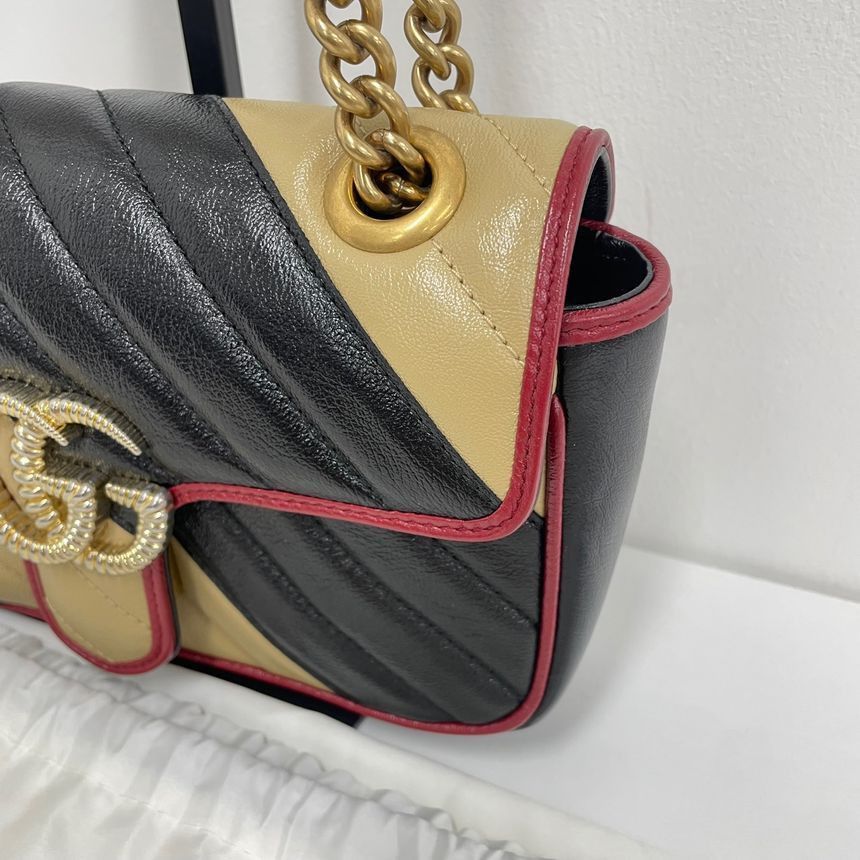 Gucci GG Marmont Matelassé Shoulder Bag Size ONE SIZE - 4 Thumbnail