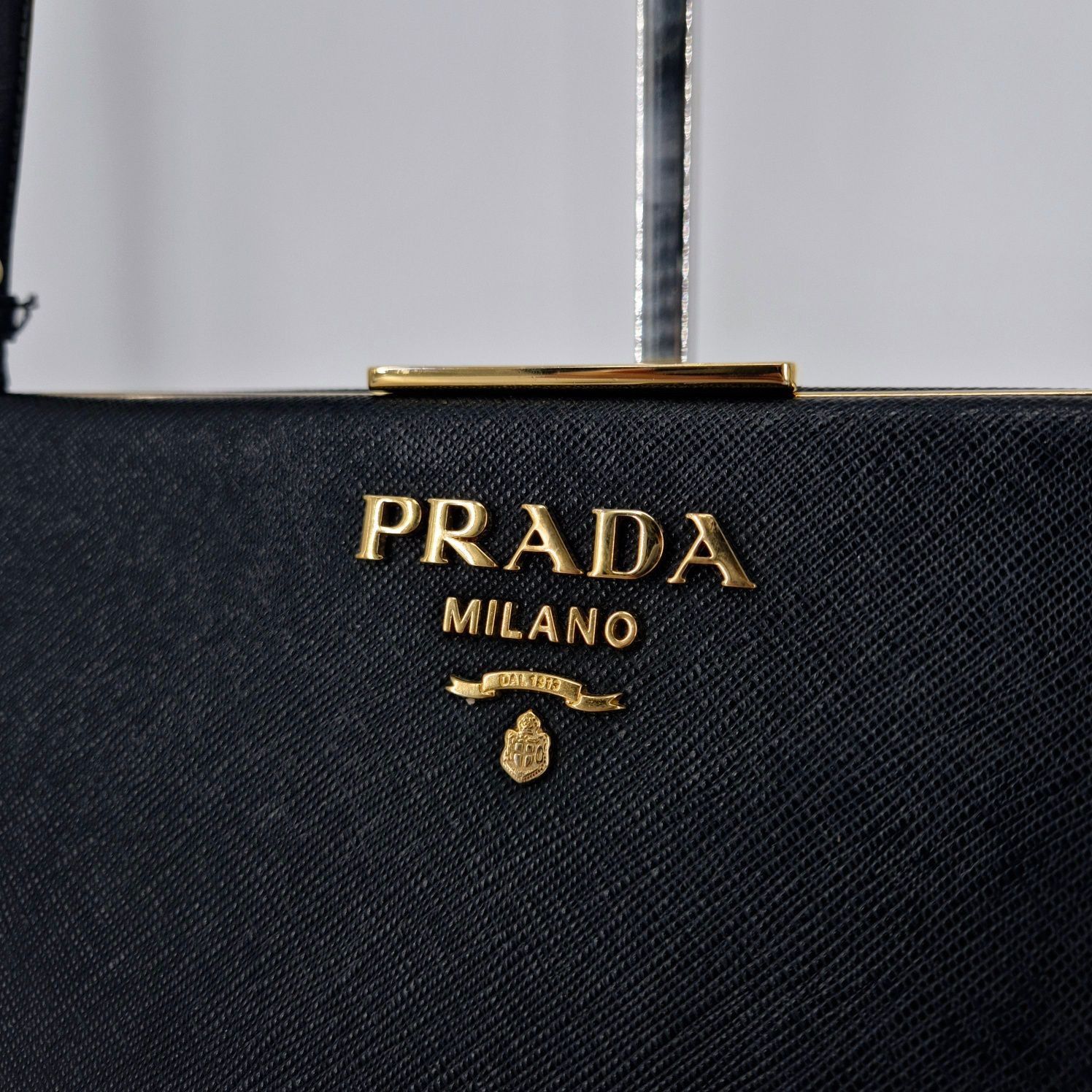 Prada Saffiano Light Frame Crossbody Bag Black Size ONE SIZE - 4 Thumbnail