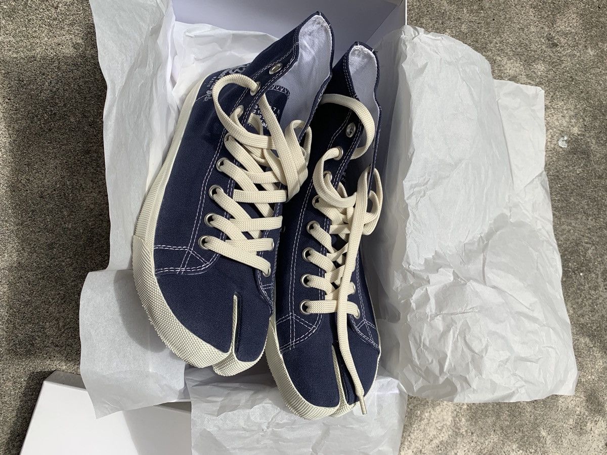 Margiela clearance tabi converse