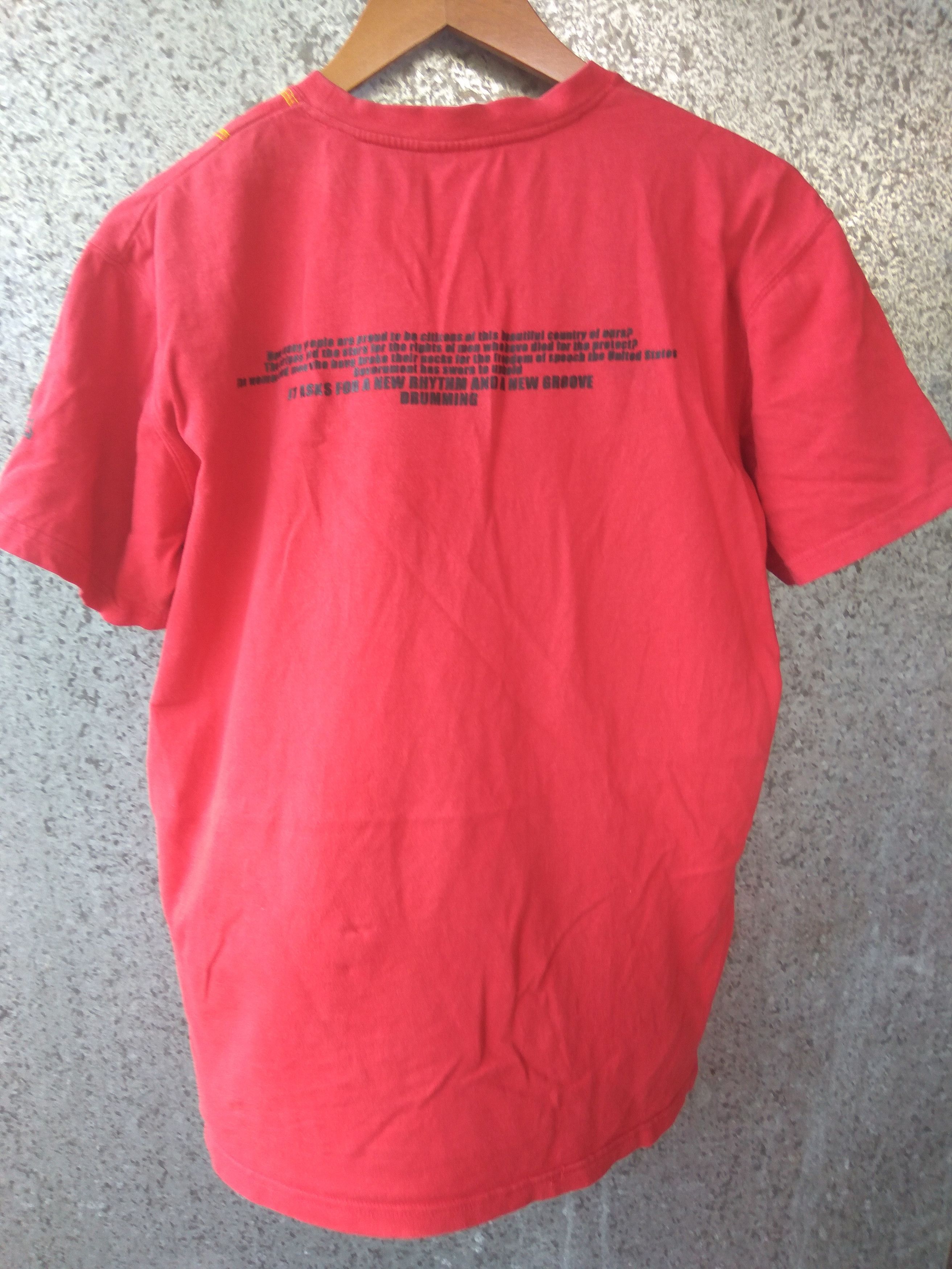 Designer Japanese Brand Drumming t shirt bape style Size US L / EU 52-54 / 3 - 4 Thumbnail
