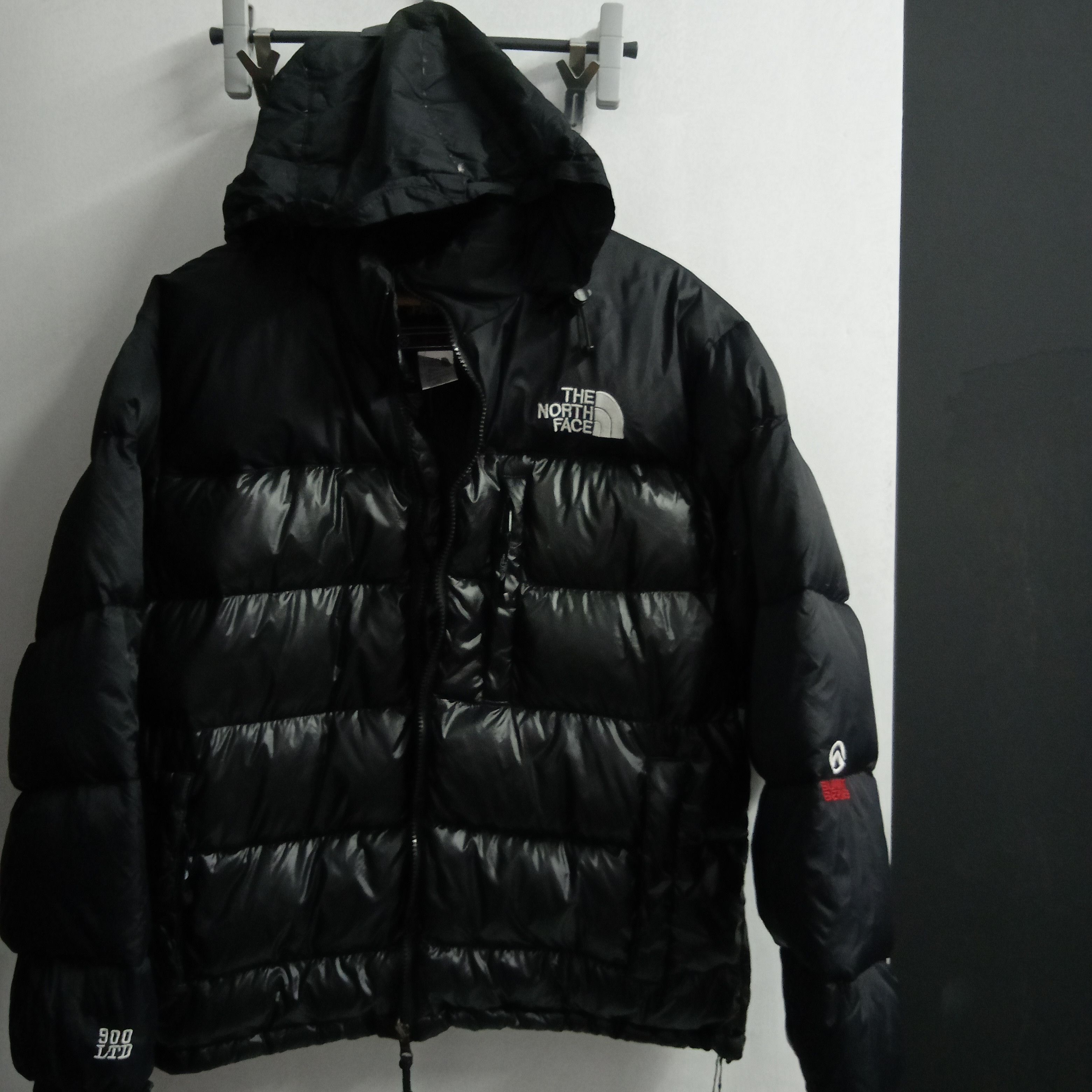 The North Face TNF PUFFER JACKET 900 SUMMIT SERIES BALCK ON BLACK Grailed