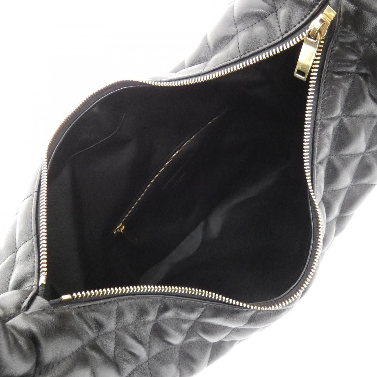 Yves Saint Laurent Yves Saint Laurent Saint Laurent Icare Hobo Lambskin Shoulder Bag Leather Shoulder Bag 858160AAANG DUTY FREE for USA Size ONE SIZE - 6 Thumbnail