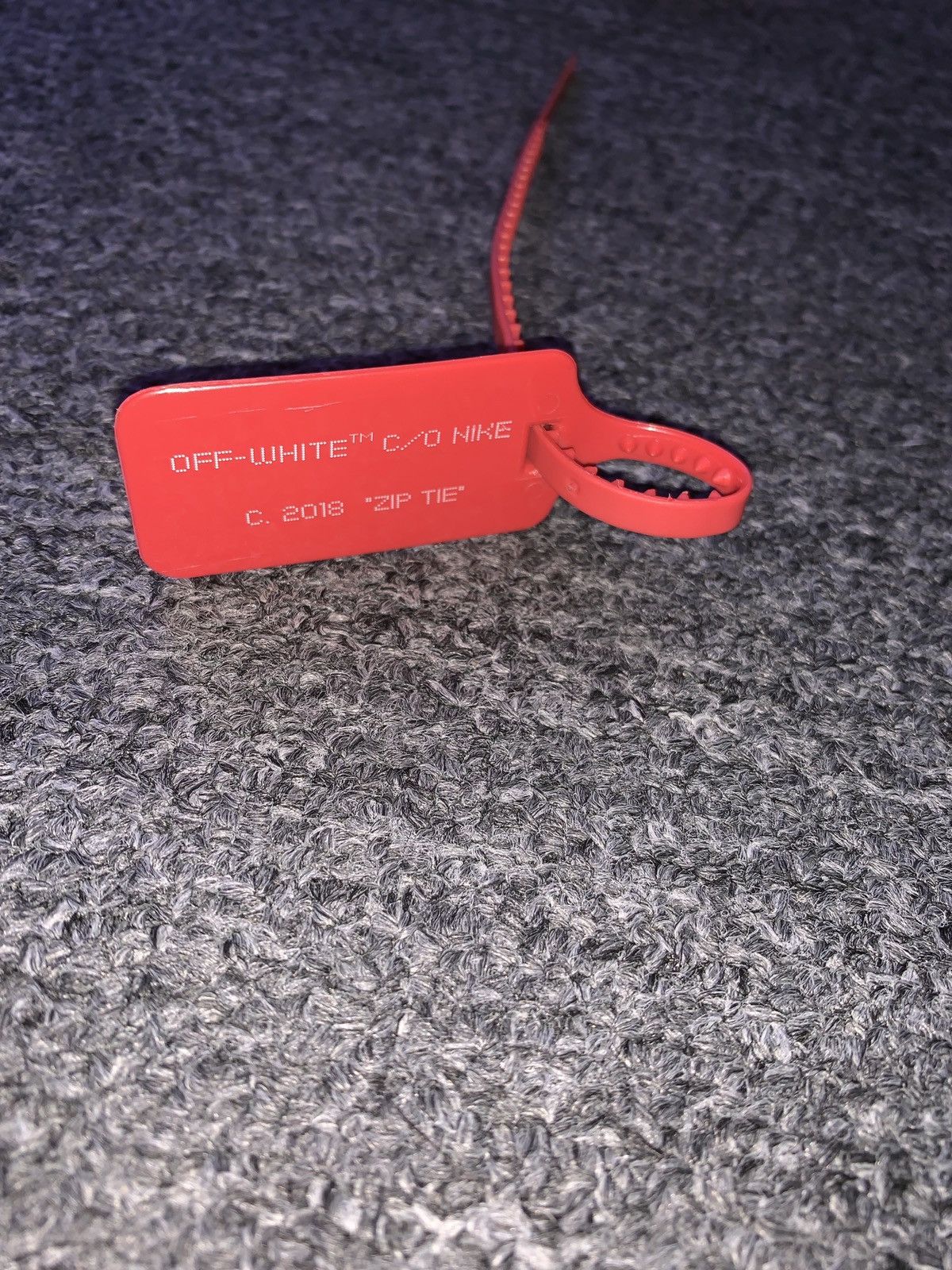 OffWhite Off white zip tie Grailed